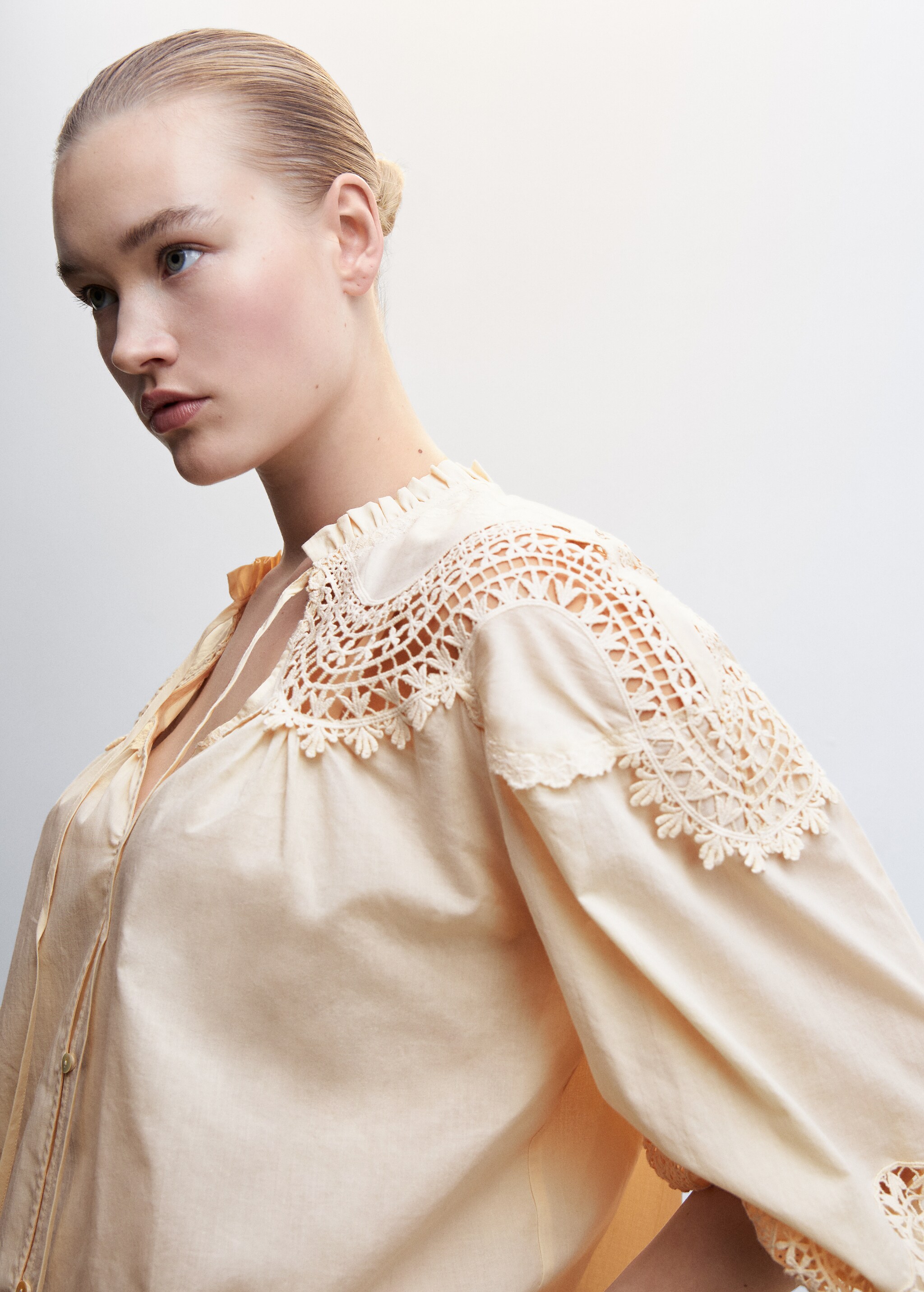 Embroidered cord blouse - Details of the article 4