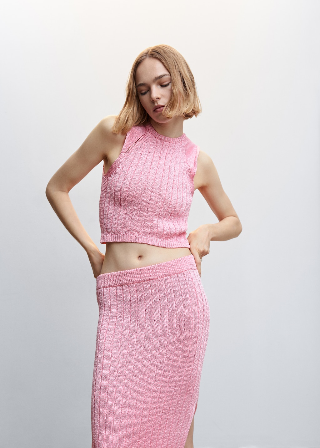【10日まで限定セール】Riu Bicolor line knit set up Long knitted skirt - Women | MANGO OUTLET USA