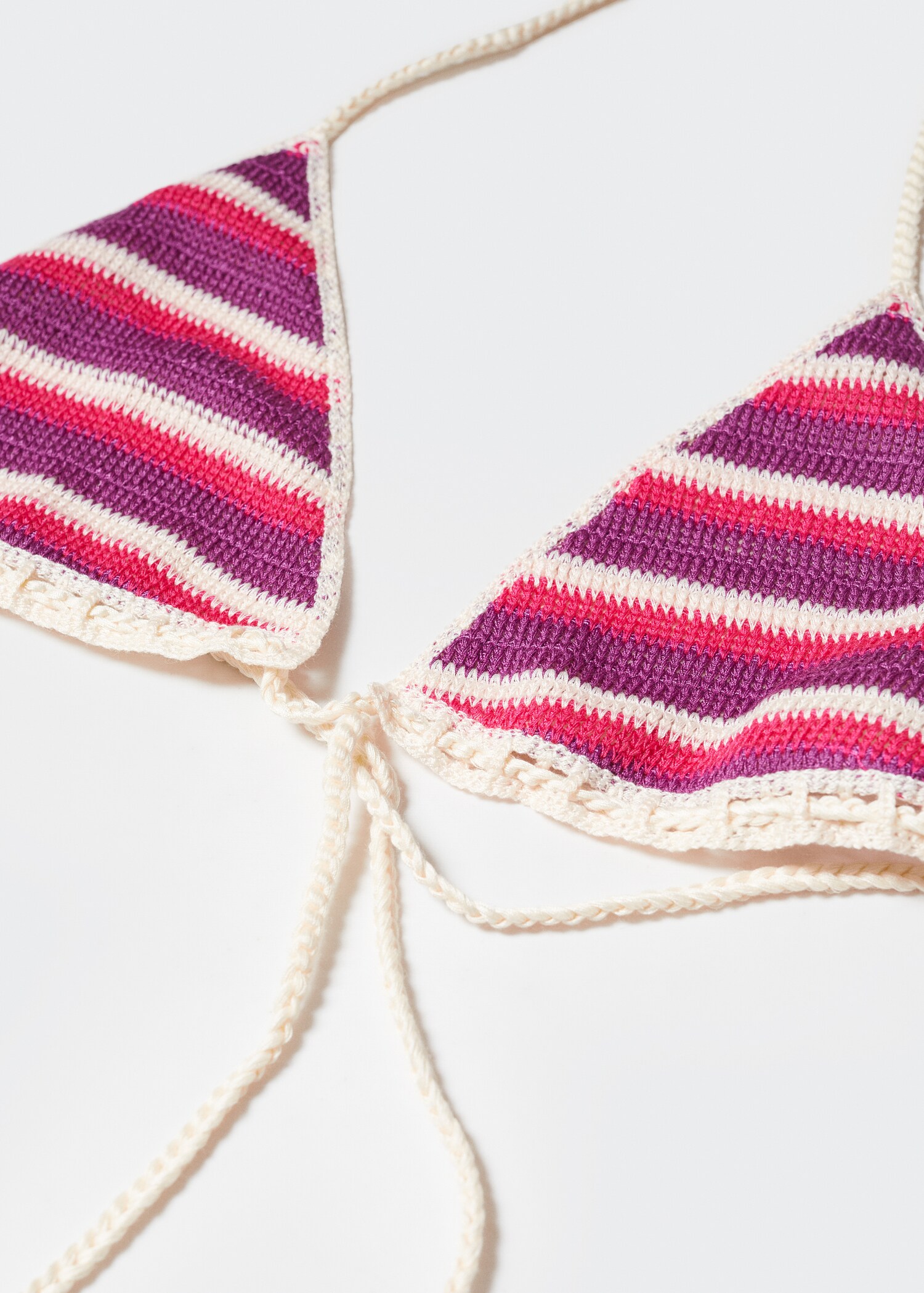 Crochet bikini top - Details of the article 8