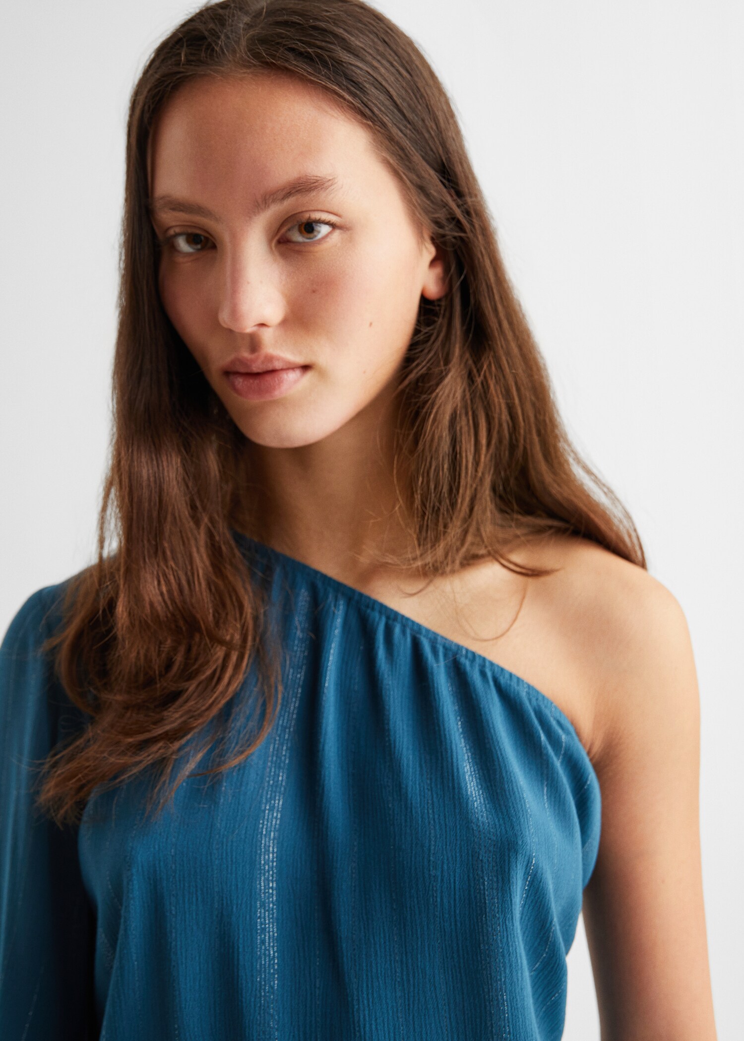 Asymmetrical blouse - Details of the article 1