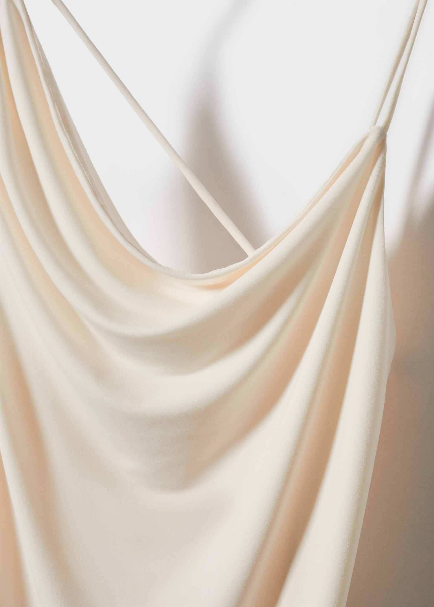 Asymmetrical top with draped neckline - Details of the article 8