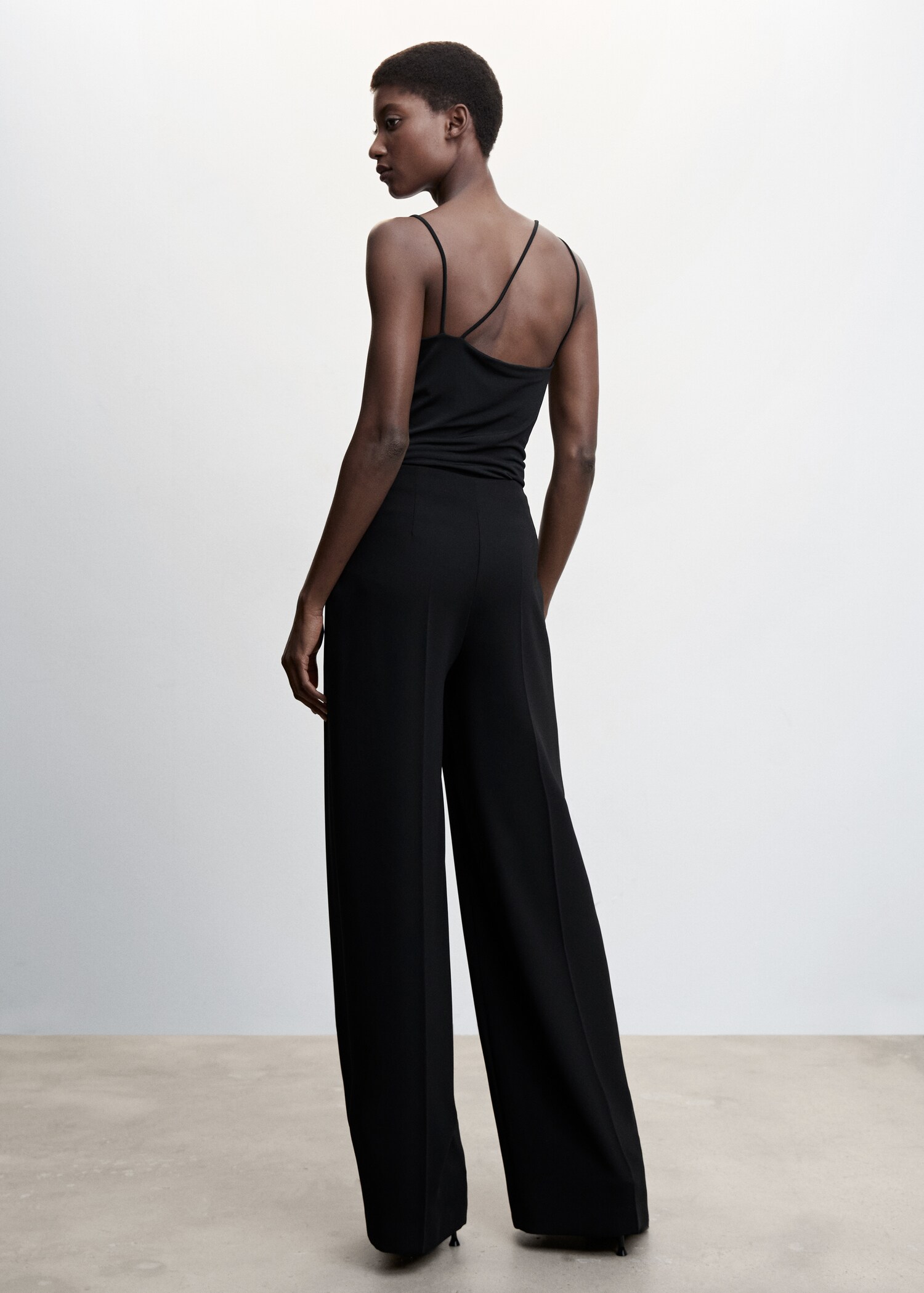 Asymmetrical top with draped neckline - Reverse of the article