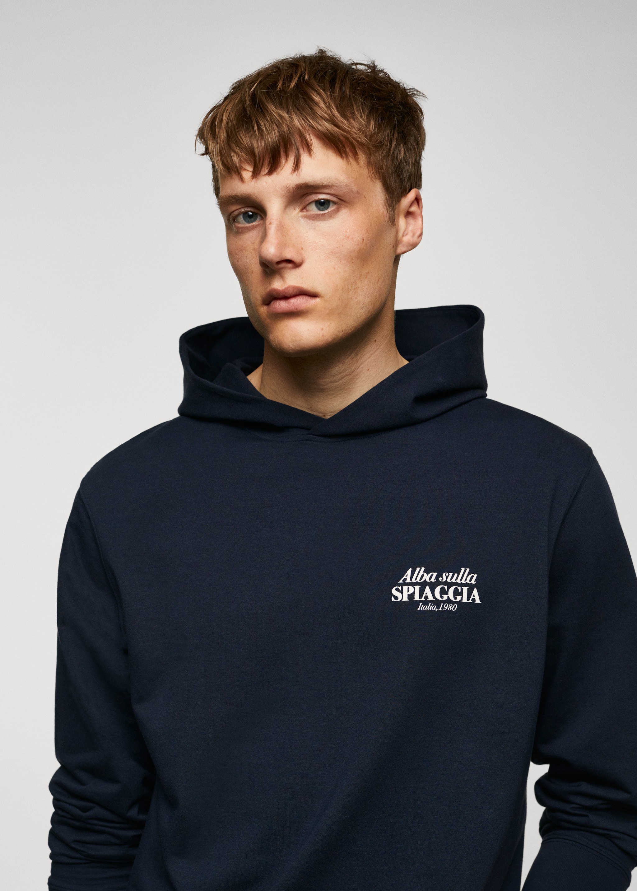Hooded sweatshirt with text - Details of the article 1