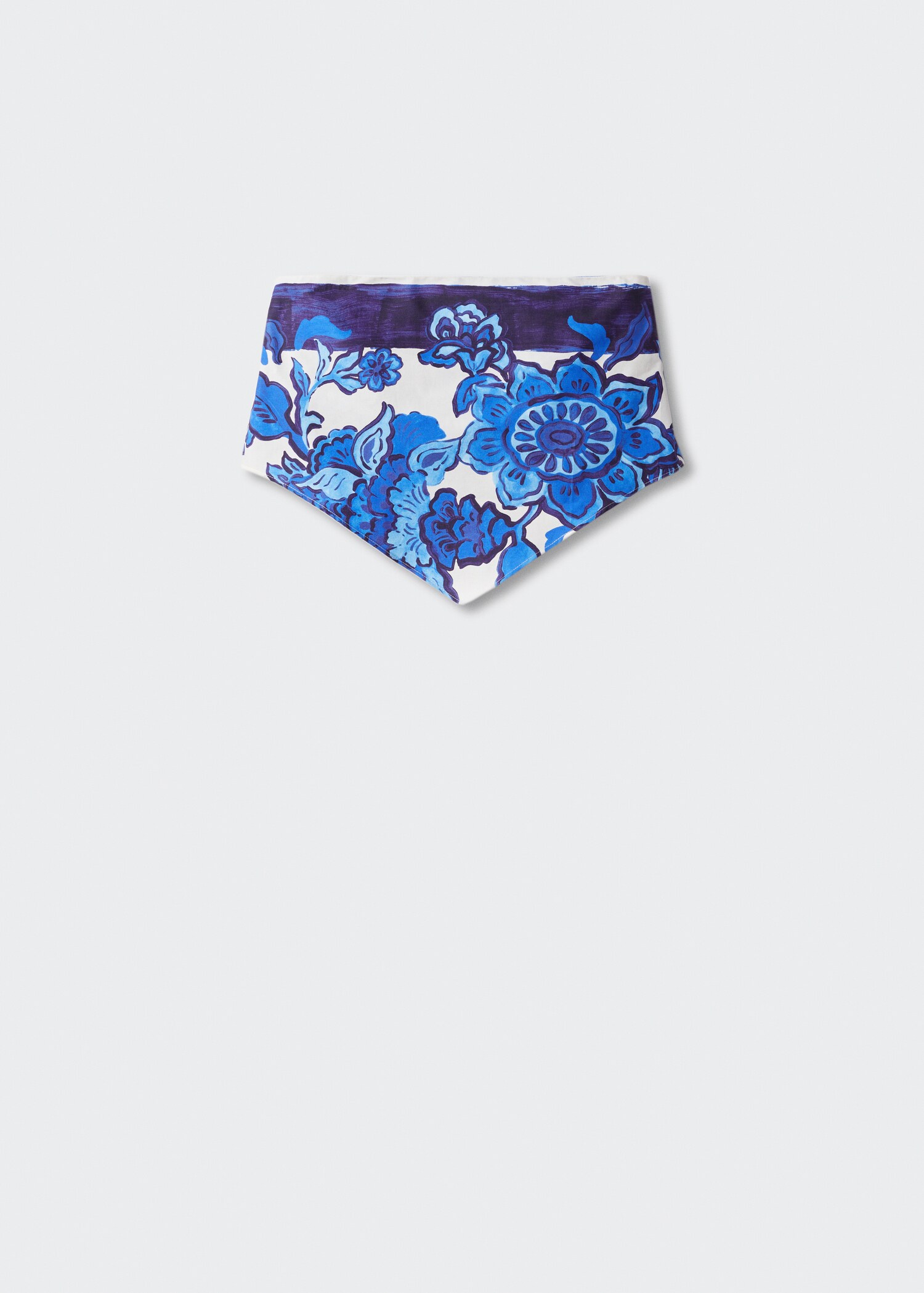 Top estilo pañuelo floral - Artículo sin modelo