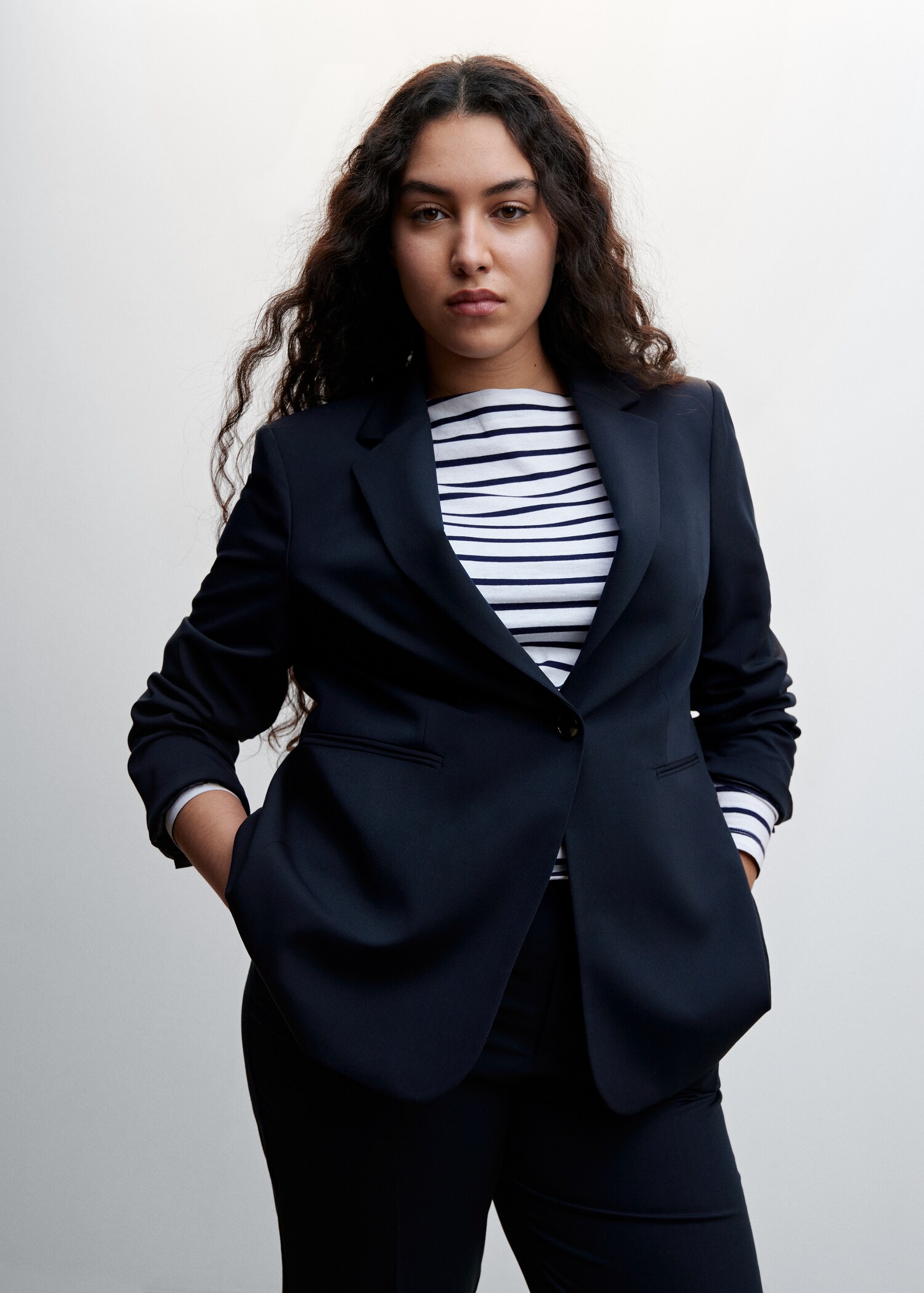 Fitted suit jacket - Details of the article 5