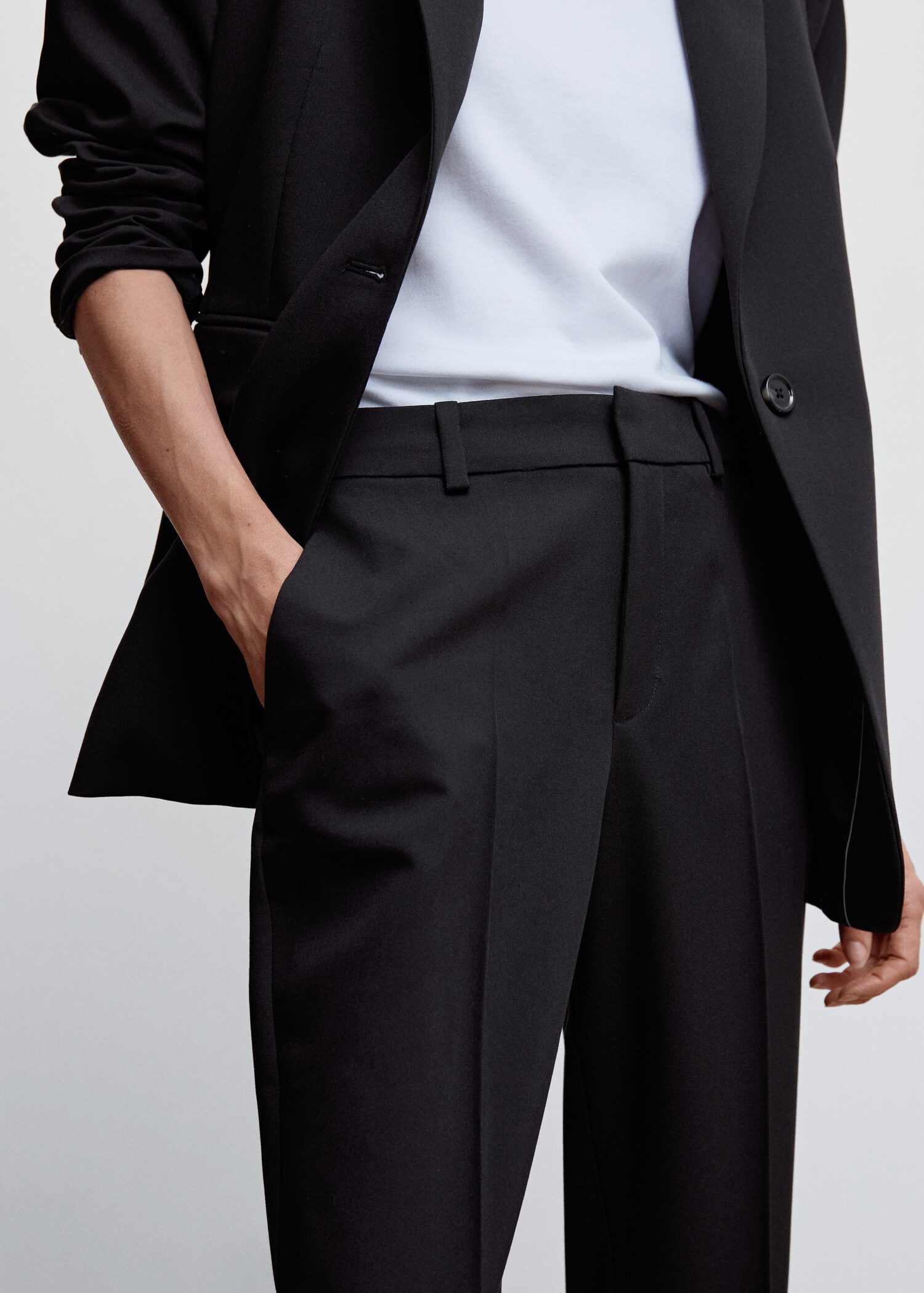 Straight suit trousers - Details of the article 6