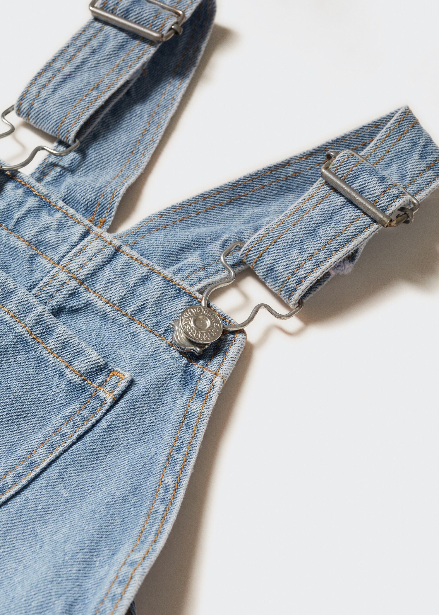 Gefütterte Jeans-Latzhose - Detail des Artikels 8