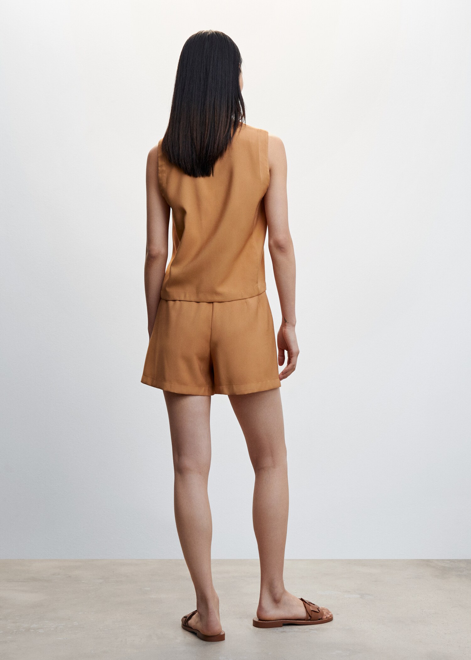 Short ceinture pinces - Verso de l’article