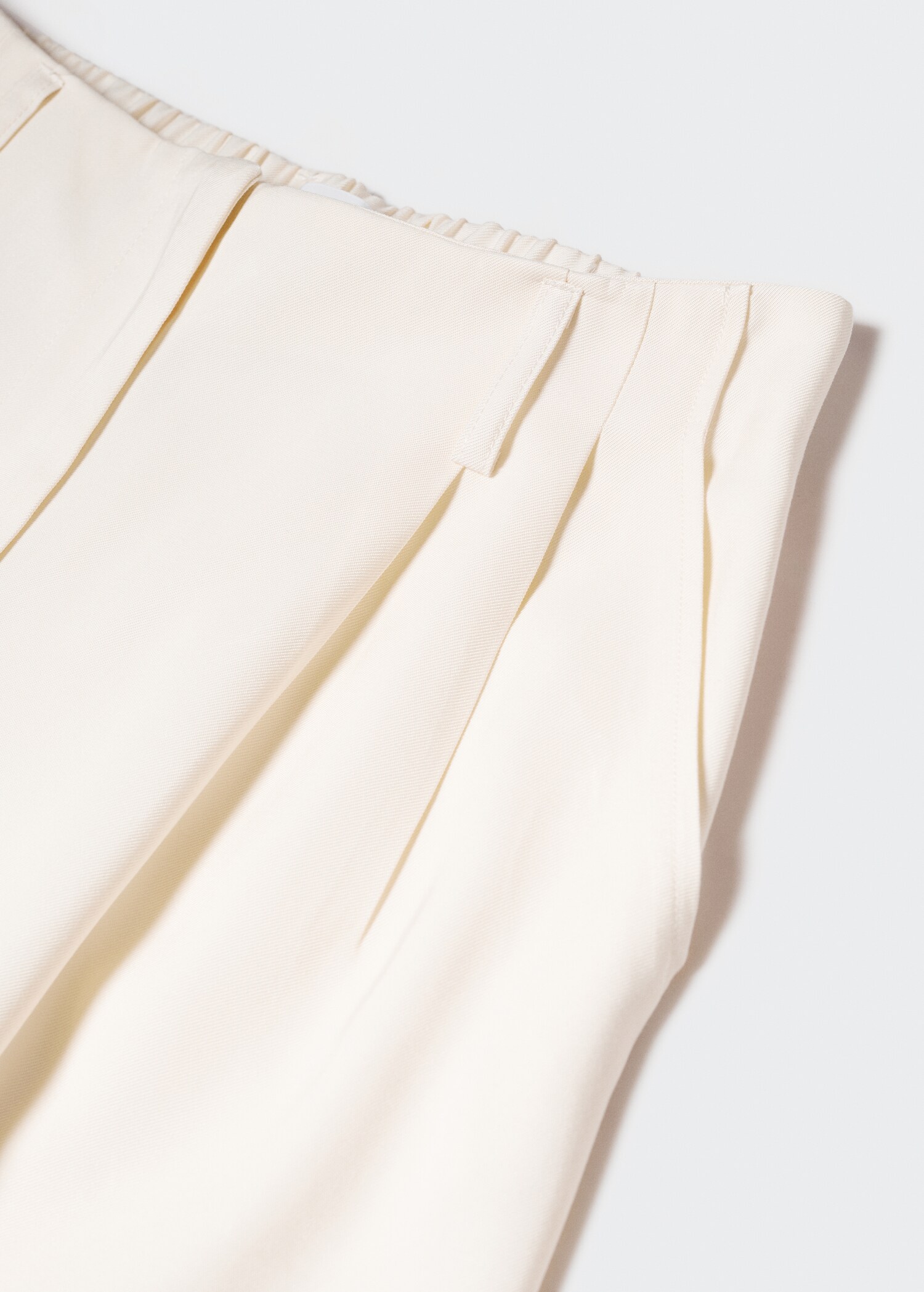 Pleated culottes trousers - Details of the article 8