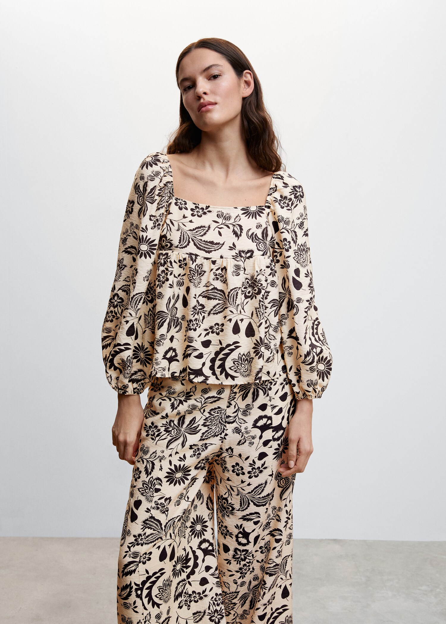 Puffed sleeves blouse - Medium plane
