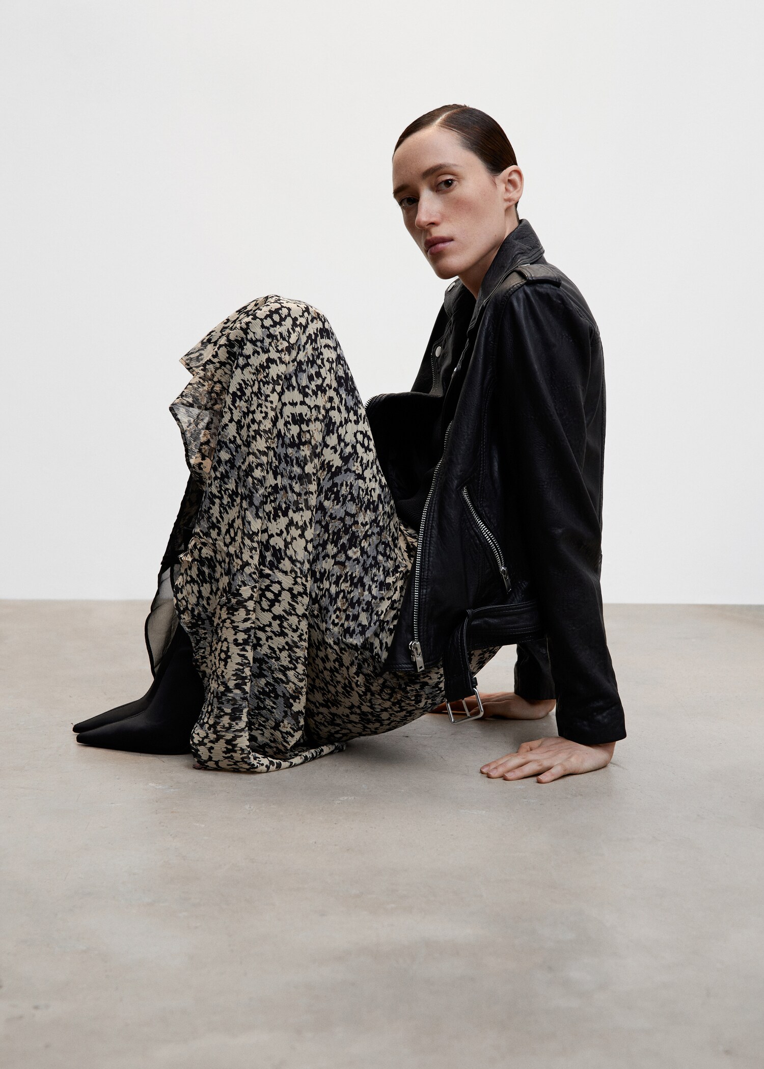 Printed long skirt - Details of the article 6