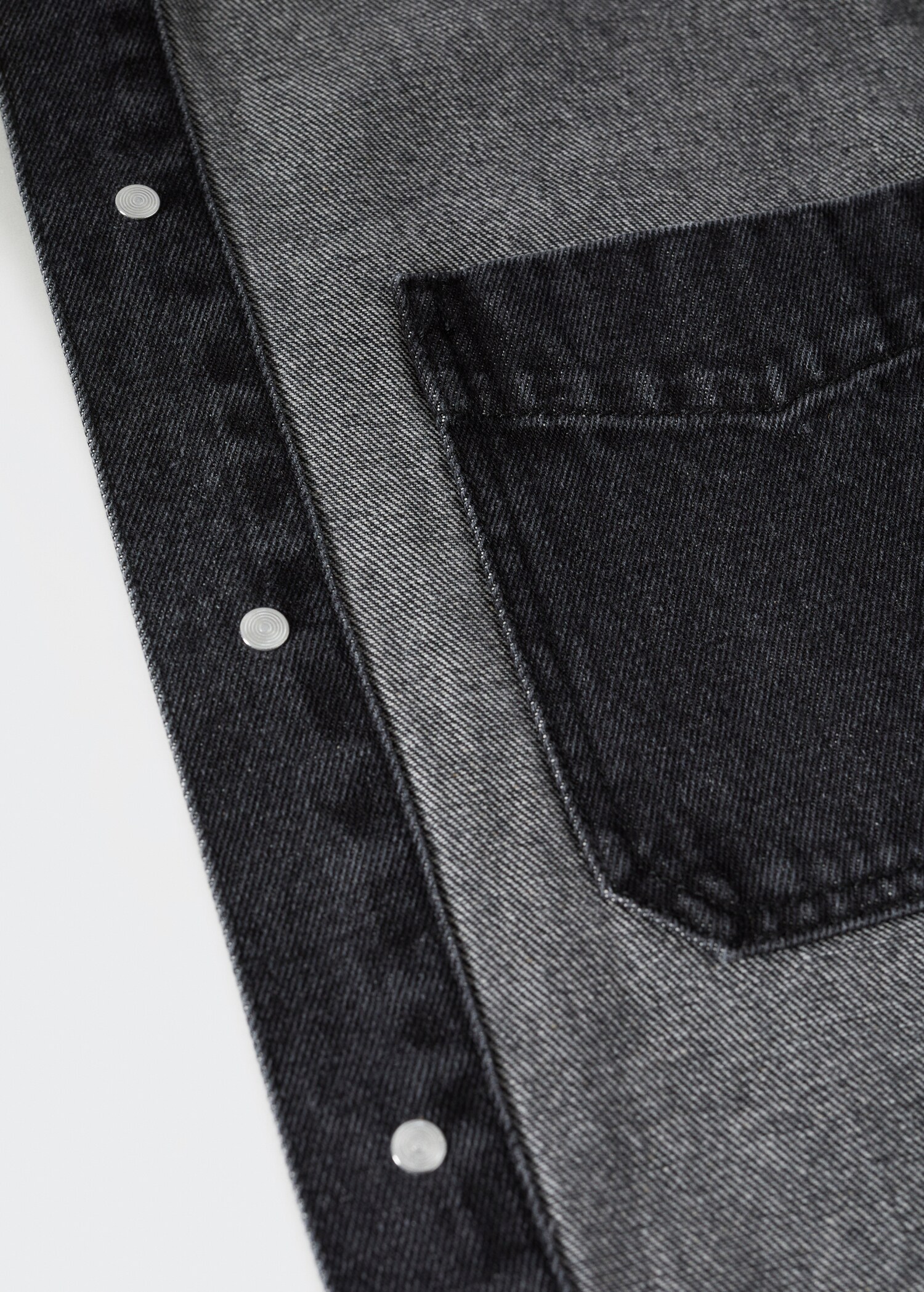 Pocket denim overshirt - Details of the article 8