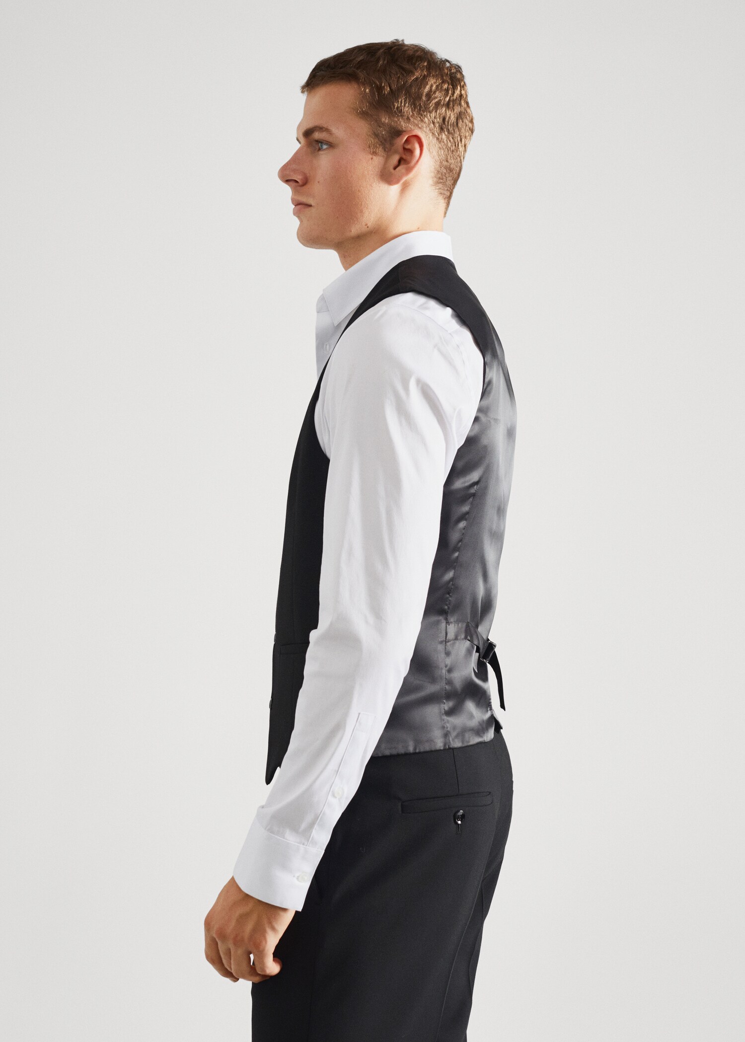 Super slim-fit suit vest - Details of the article 6