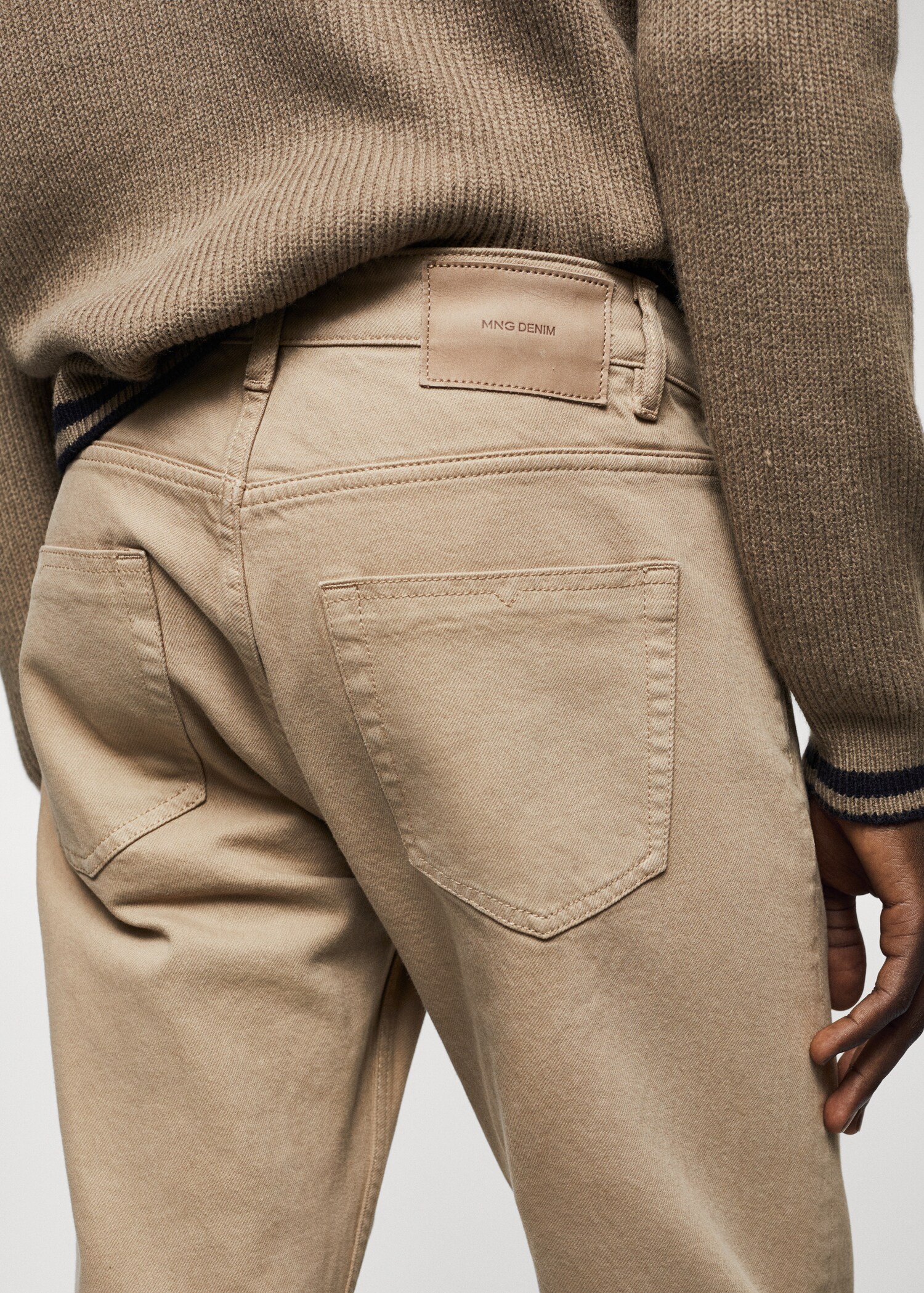 Ben tapered cropped jeans - Details of the article 4