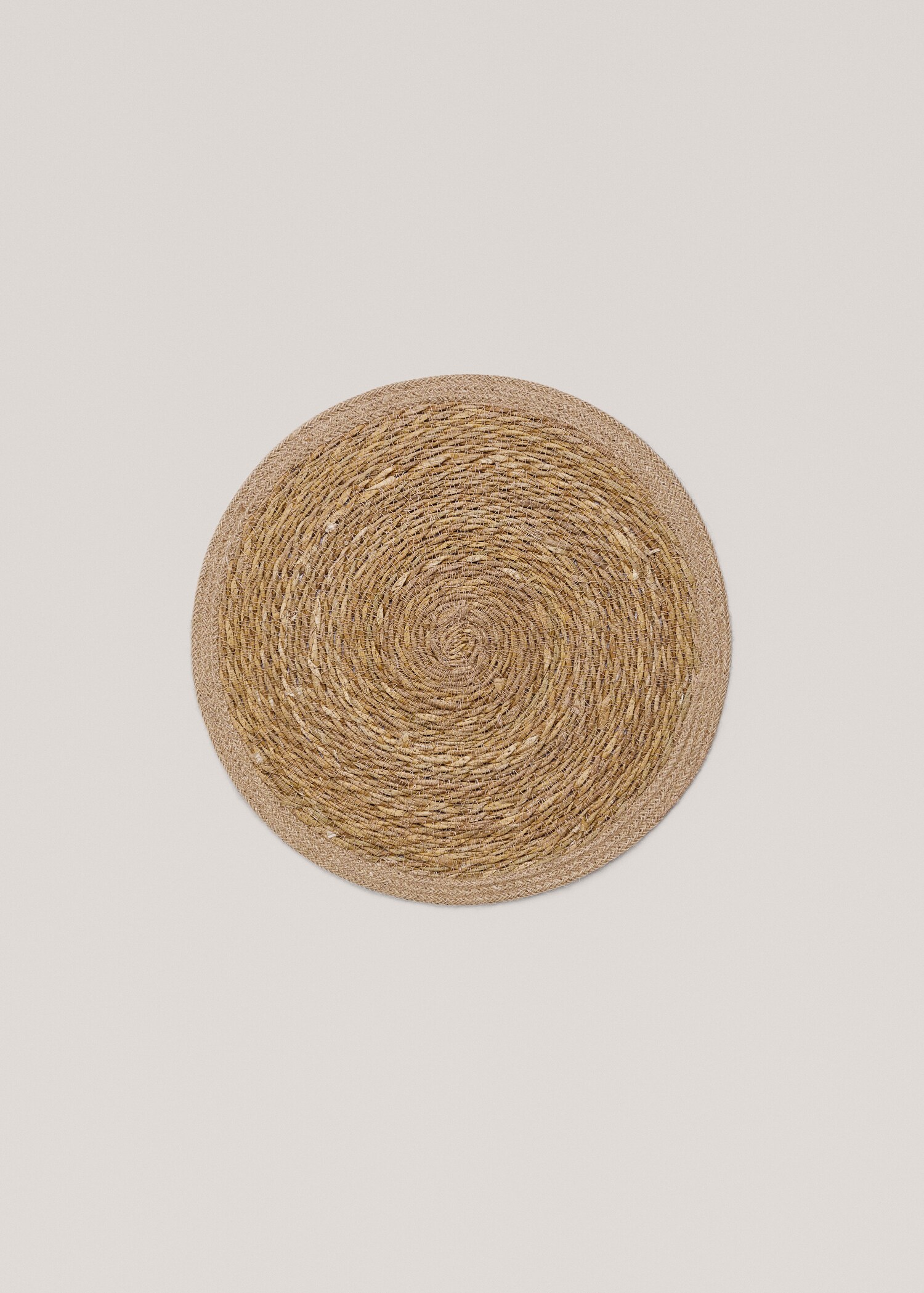 Natural fiber round placemat - Article without model