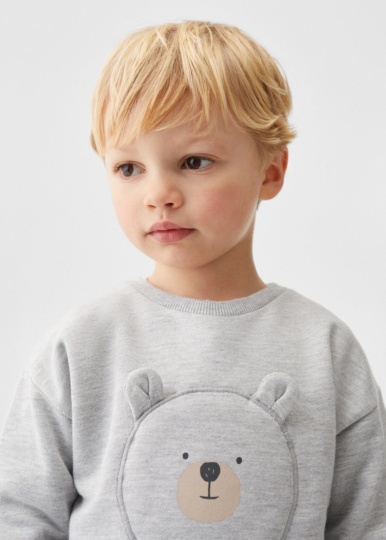 Embossed bear sweatshirt - Details of the article 1