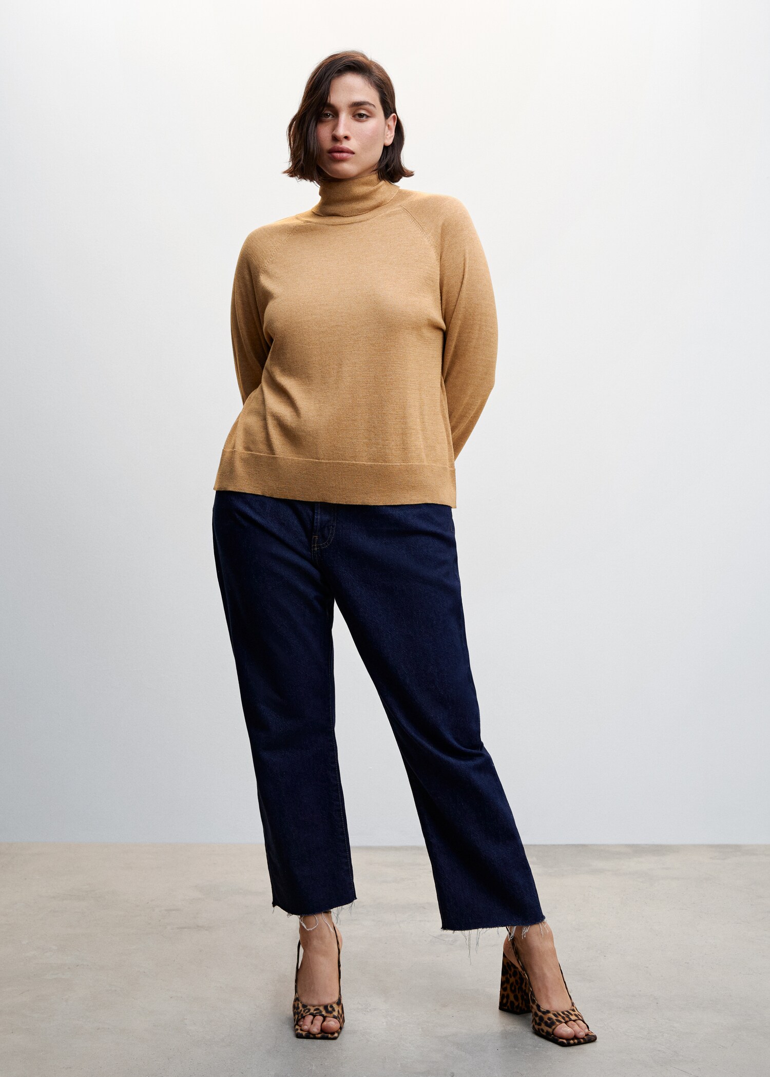 Pull-over maille fine col roulé - Détail de l'article 3