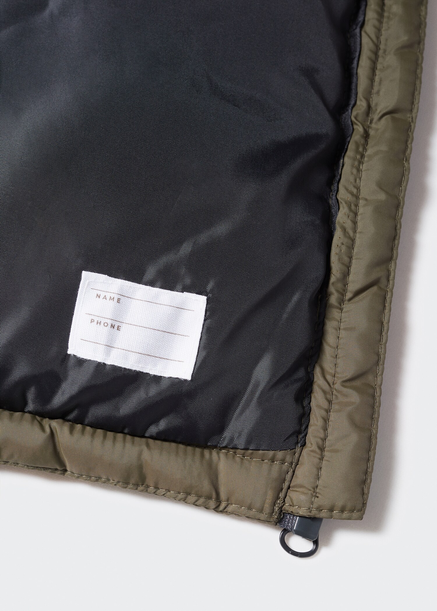 Quilted gilet - Details of the article 8