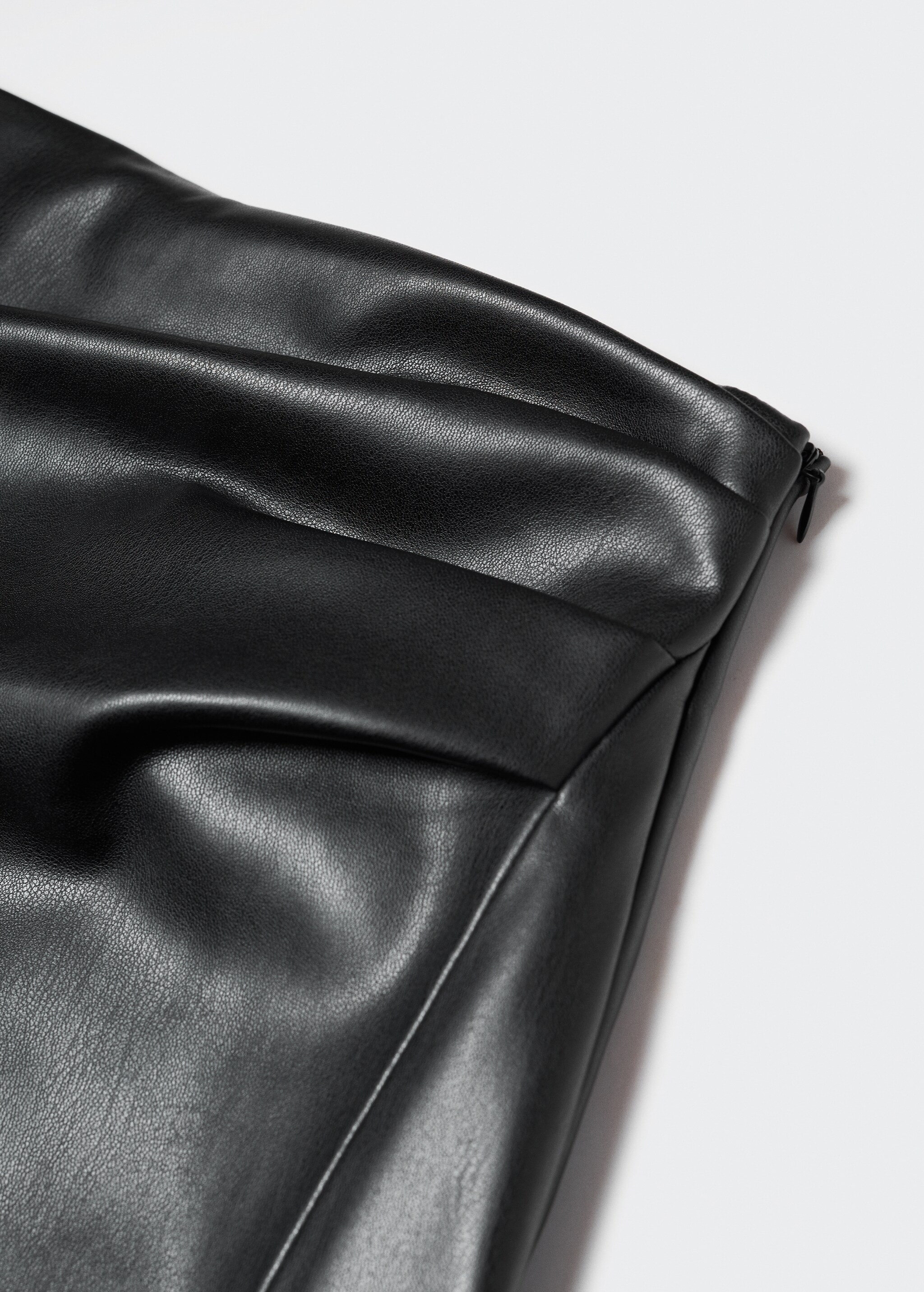 Faux-leather pencil skirt - Details of the article 8