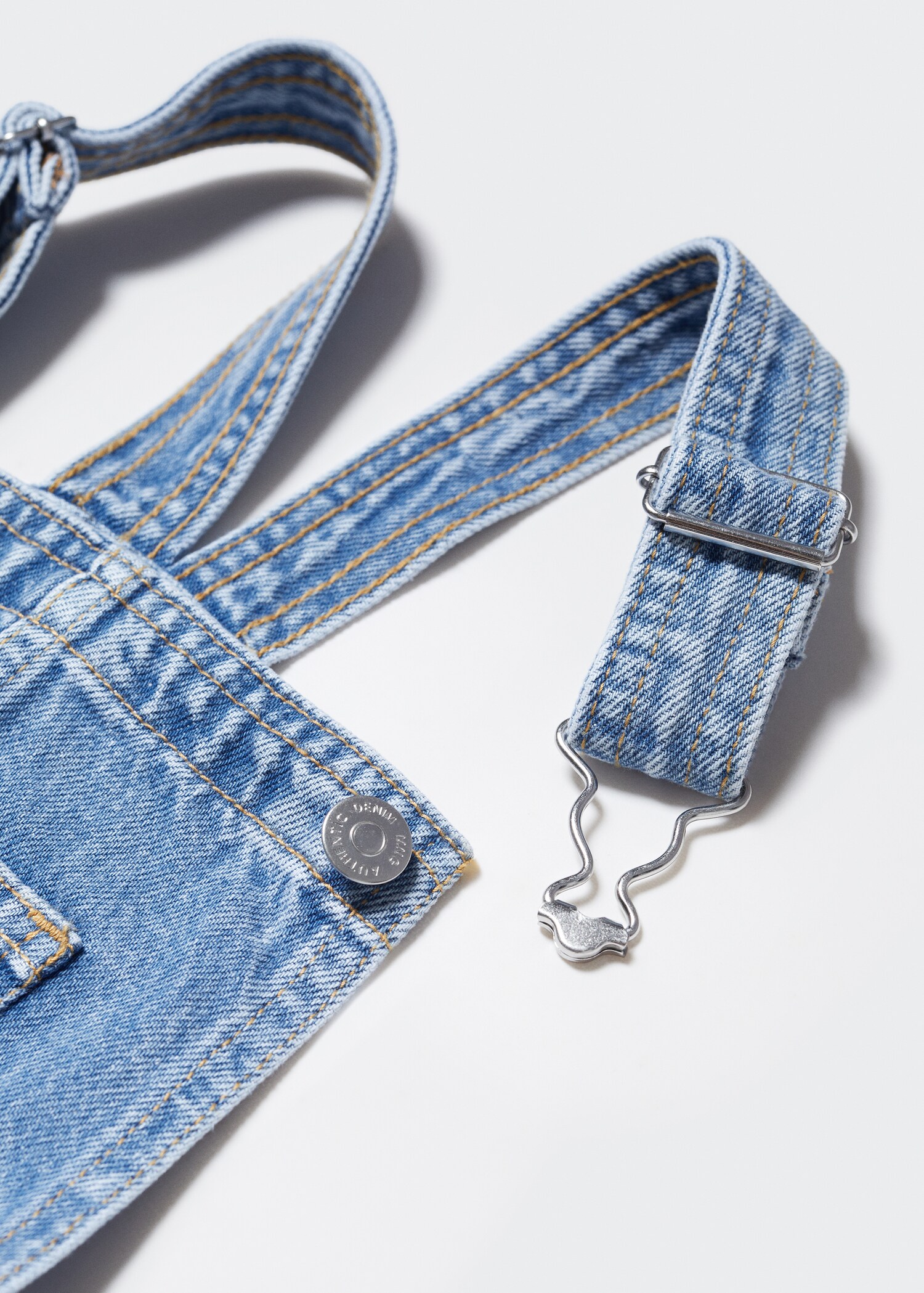 Jeans-Latzrock mit Tasche - Detail des Artikels 8