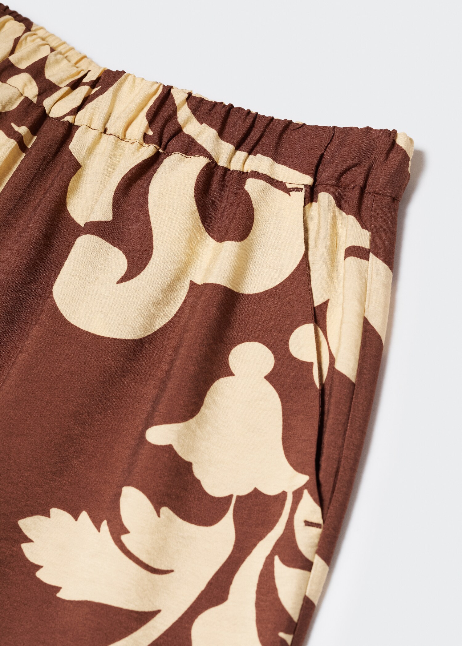 Wide leg printed pants - Details of the article 8