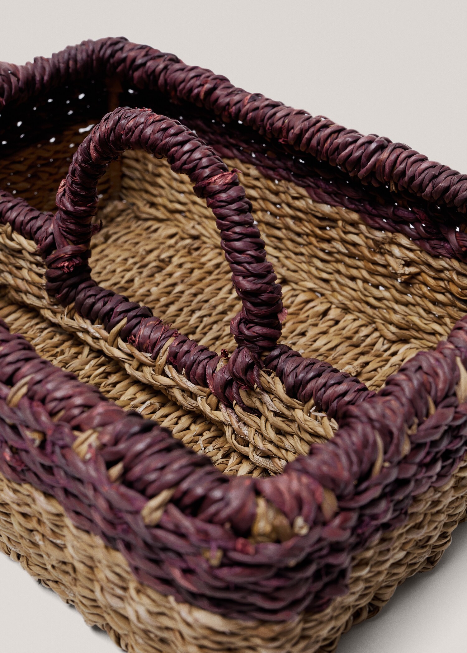 Basket with compartments - Details of the article 2