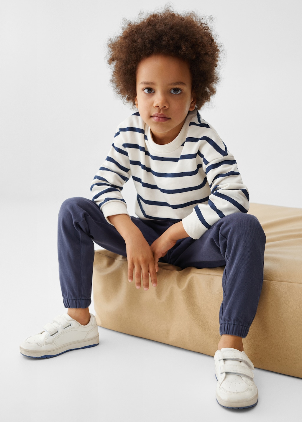 Jogging jeans Boys MANGO OUTLET Latvia