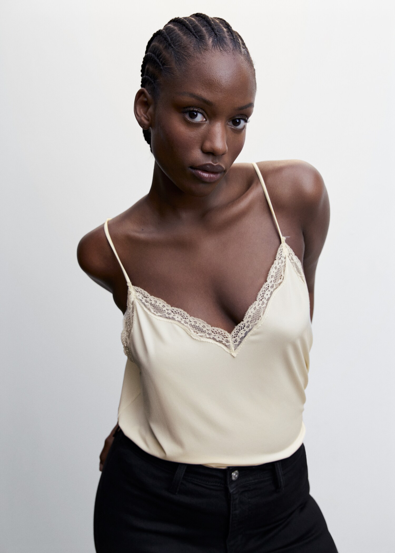 Lingerie-Top mit Spitze - Detail des Artikels 5