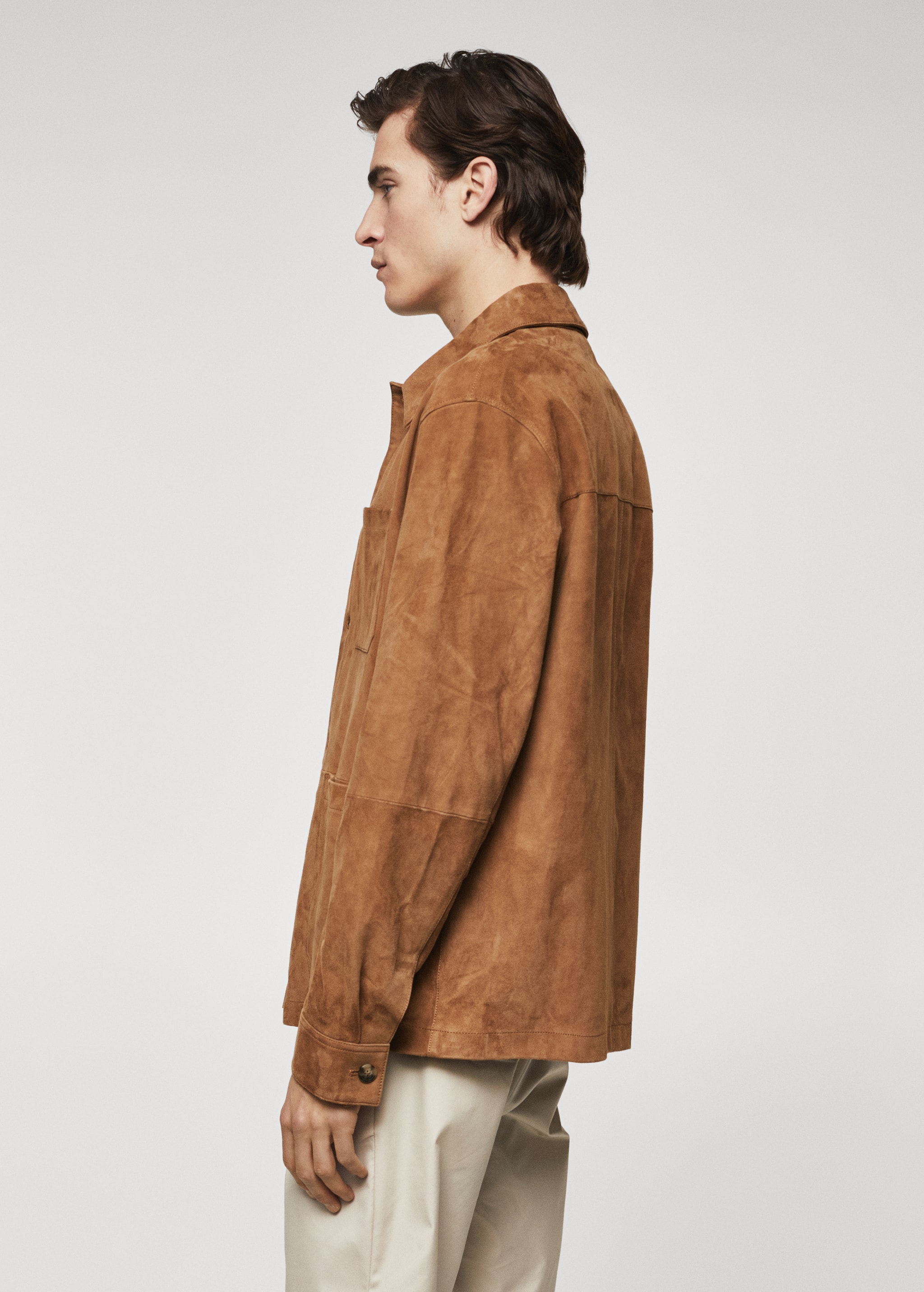 Suede overshirt with pockets - Details of the article 2