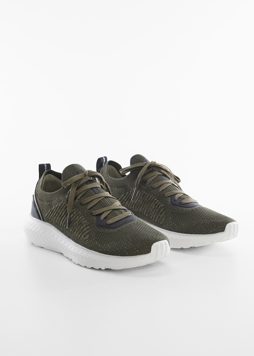 Sneaker elasticizzate 2025