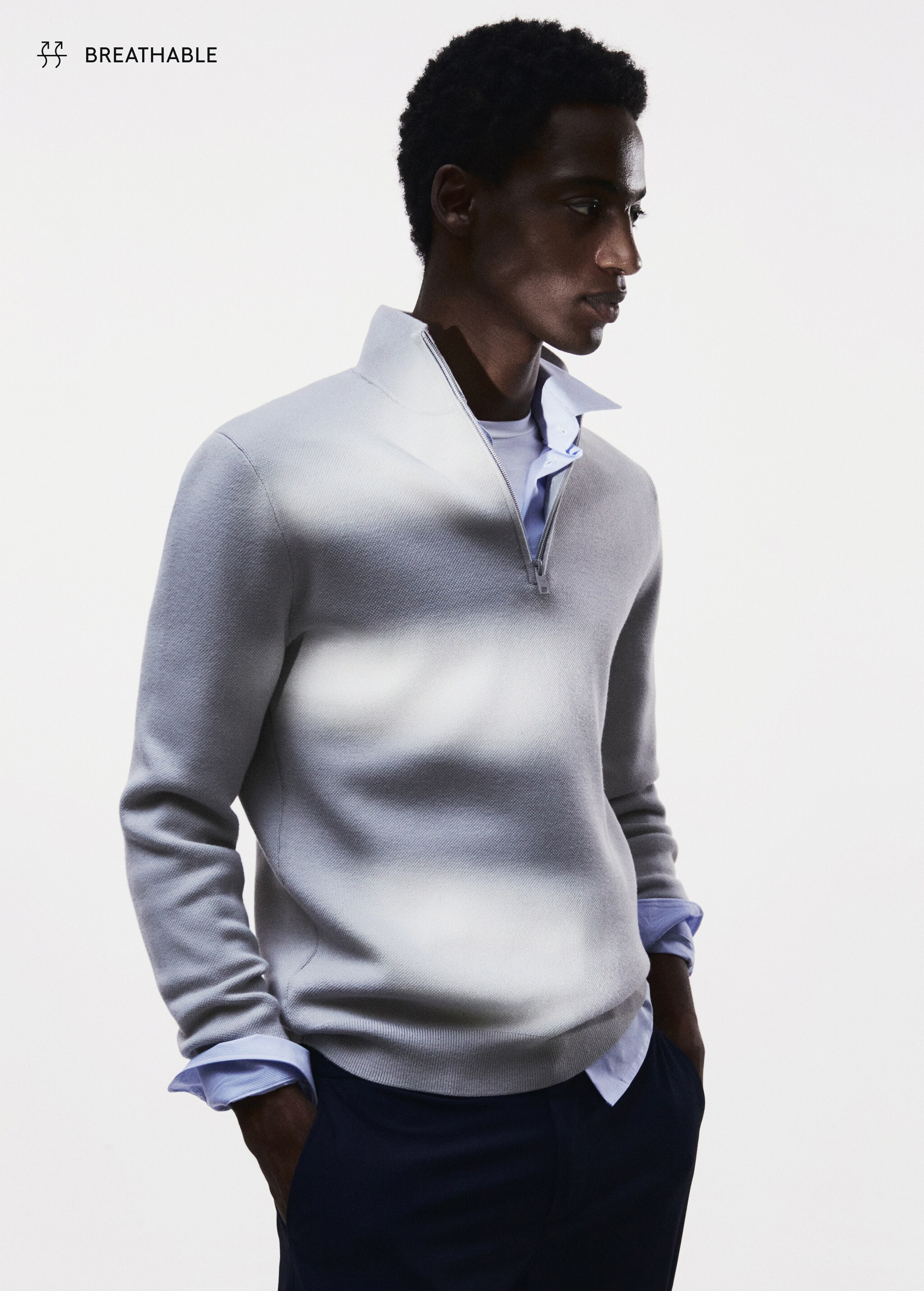 Breathable zip-neck sweater - Details of the article 5