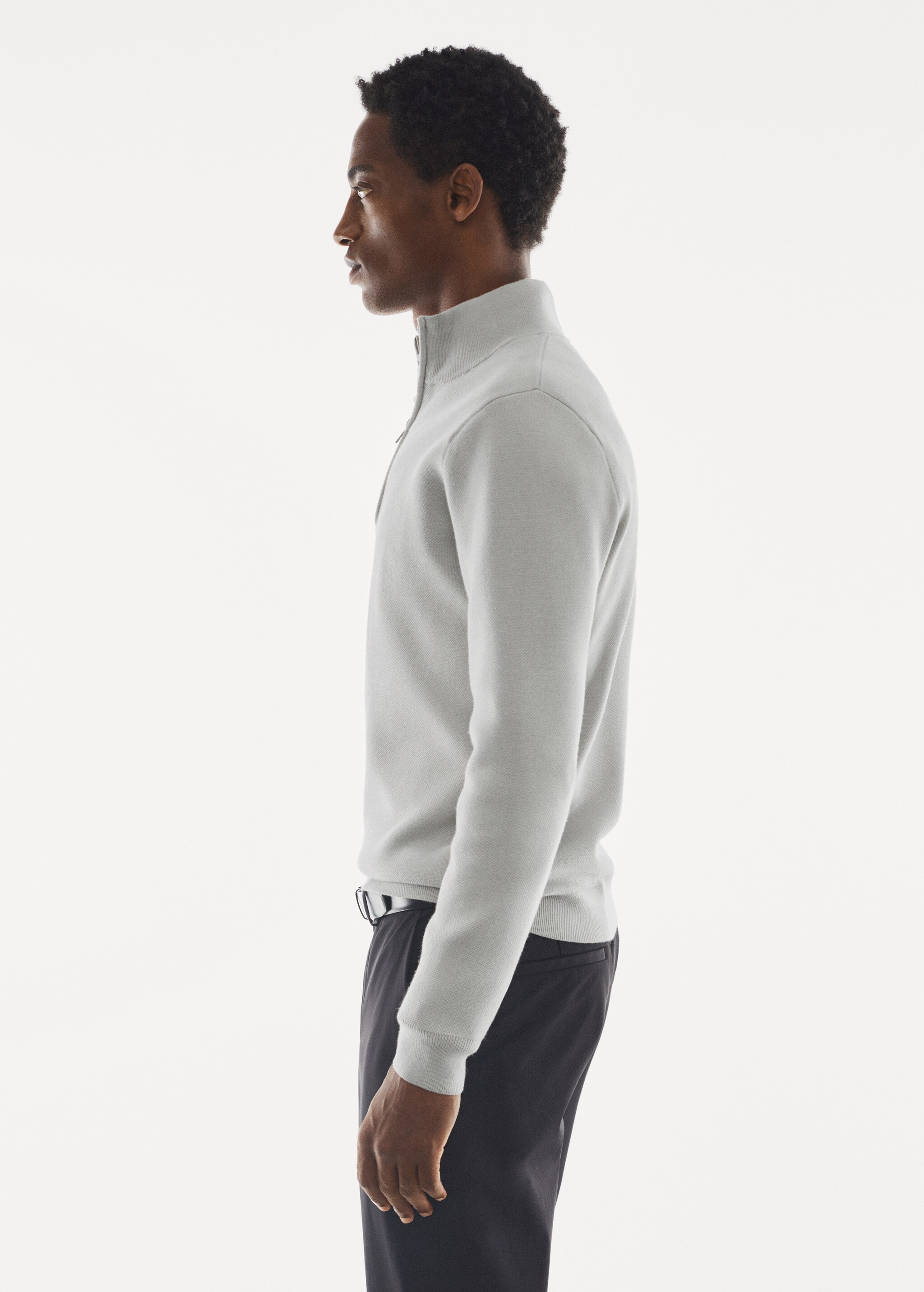 Breathable zip-neck sweater - Details of the article 6