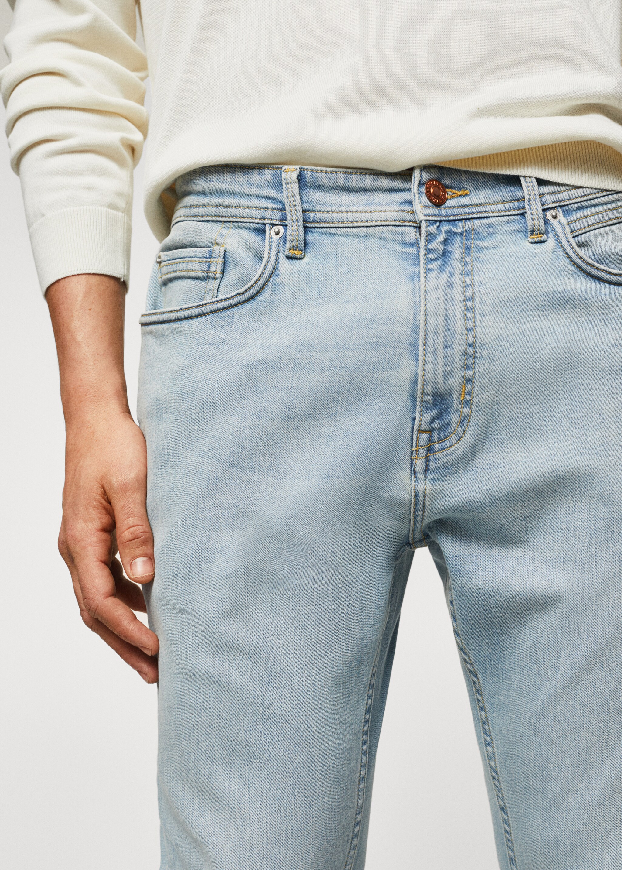 Tom tapered cropped jeans - Details of the article 1