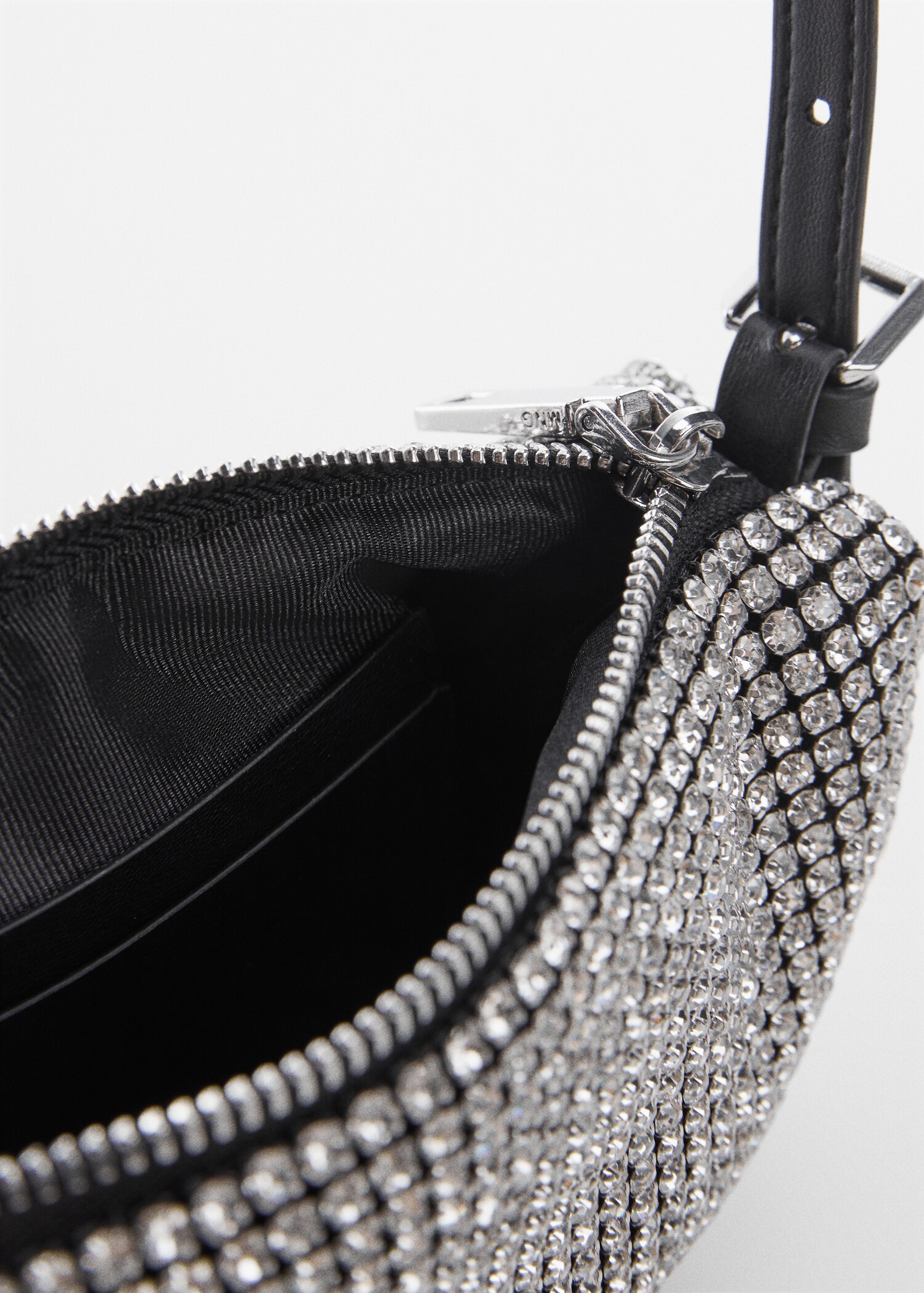 Schultertasche mit Kristallsteinen - Detail des Artikels 2