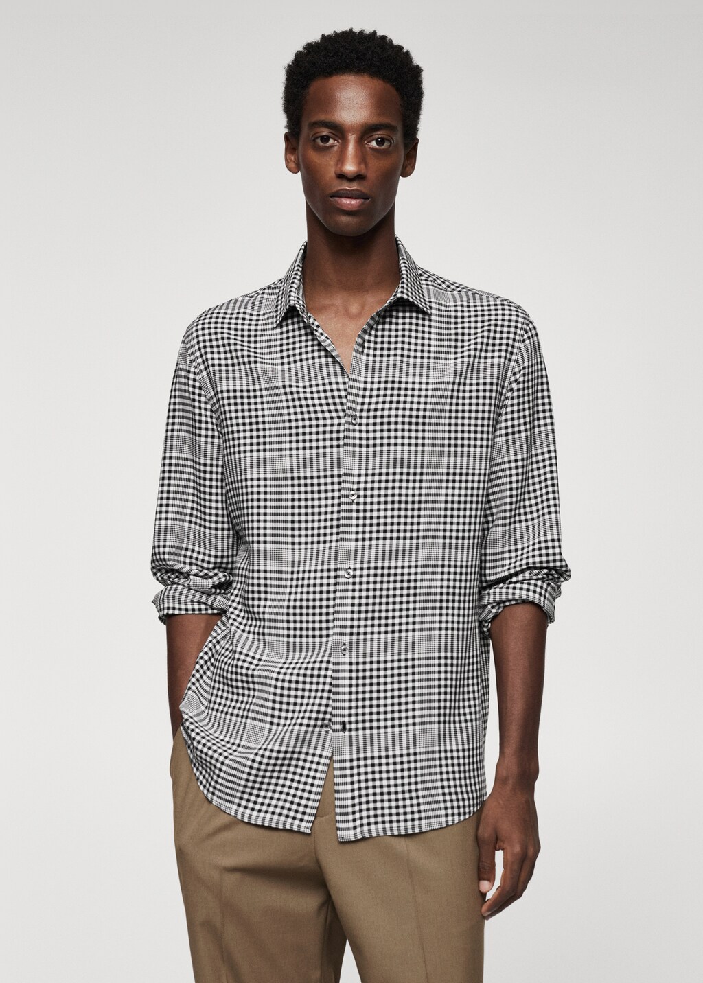 Camicia regular fit quadri Uomo MANGO OUTLET Italia