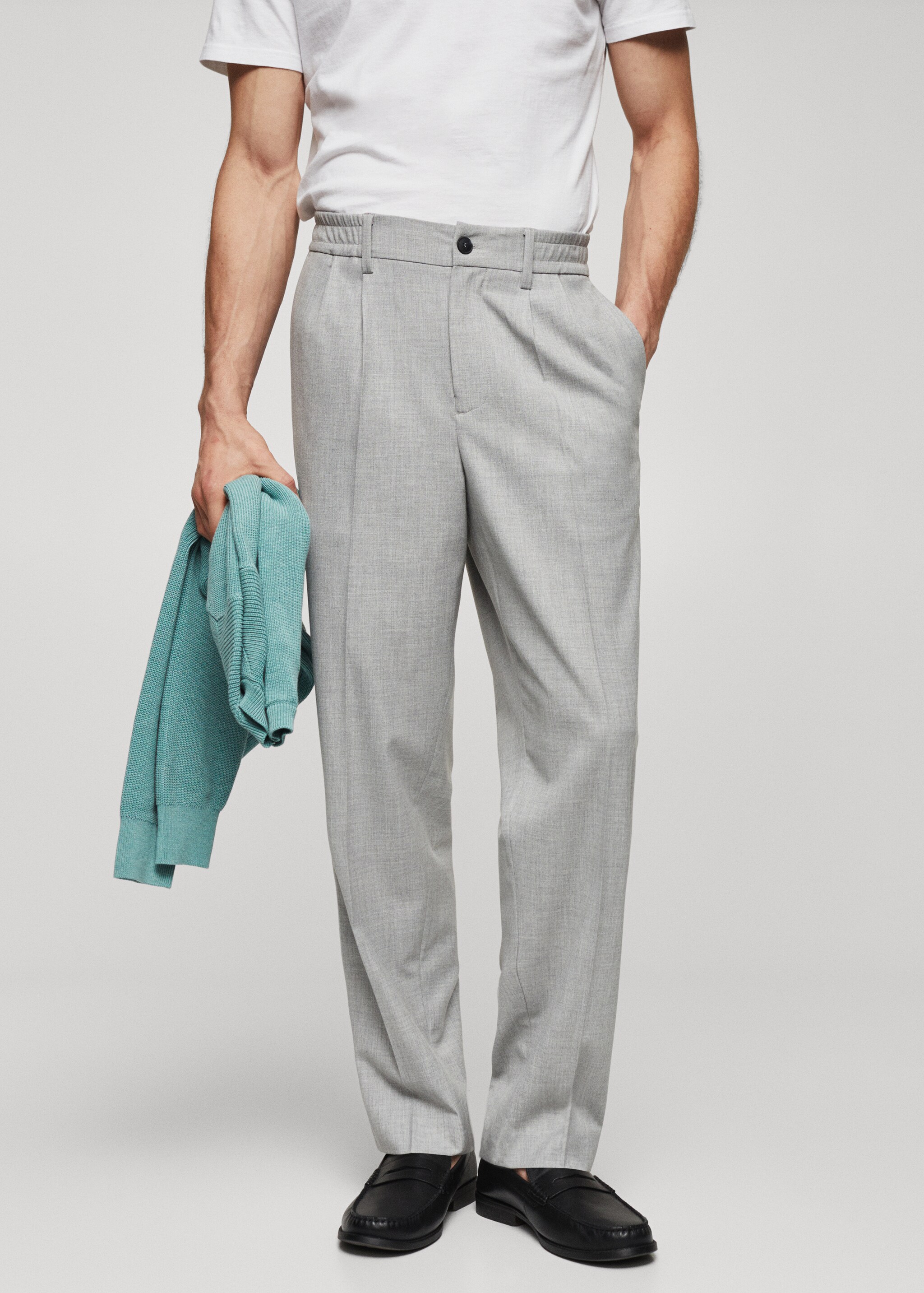 Tapered-fit cotton trousers - Medium plane