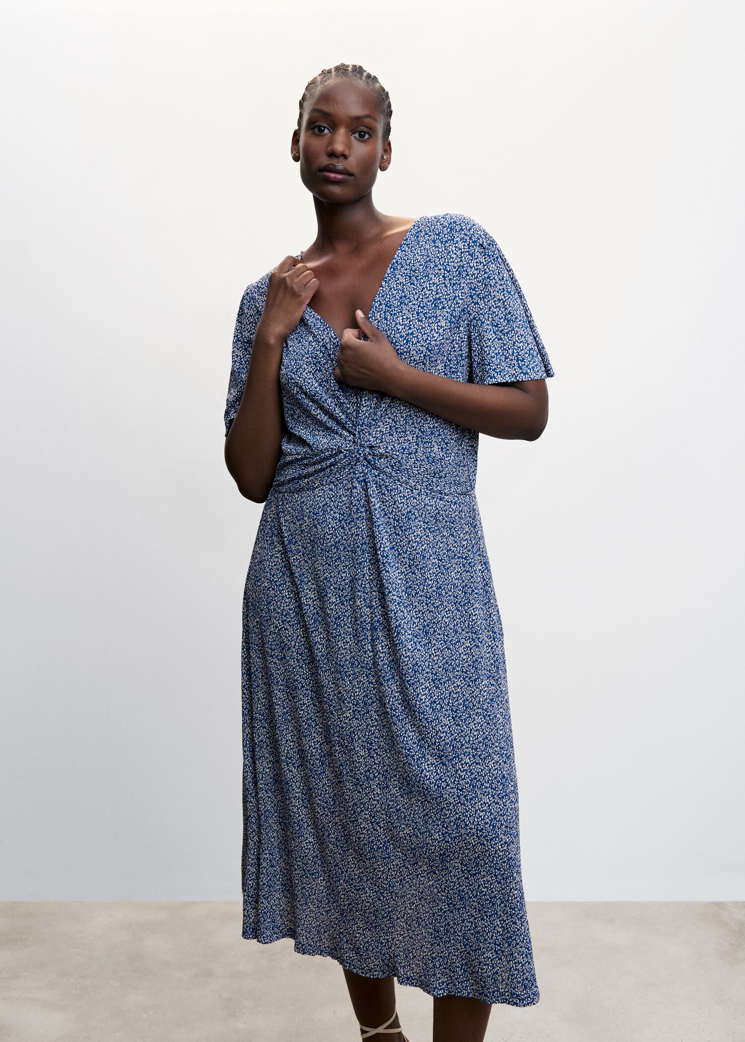 Textured printed dress - Details of the article 5
