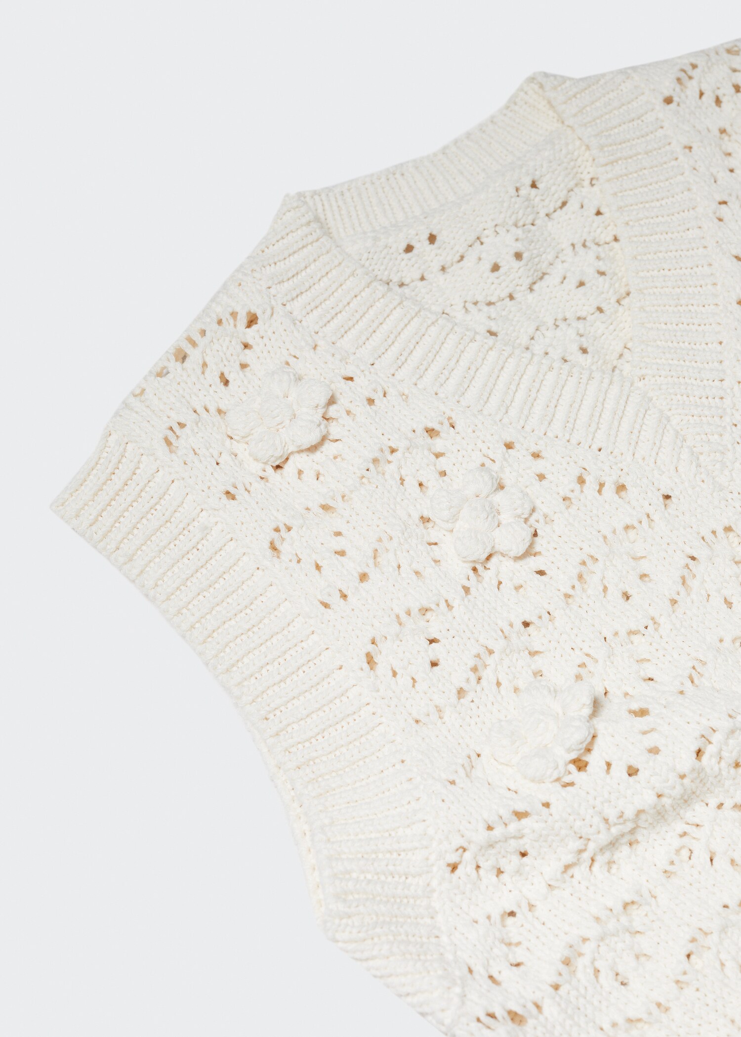 Fringed vest - Details of the article 8