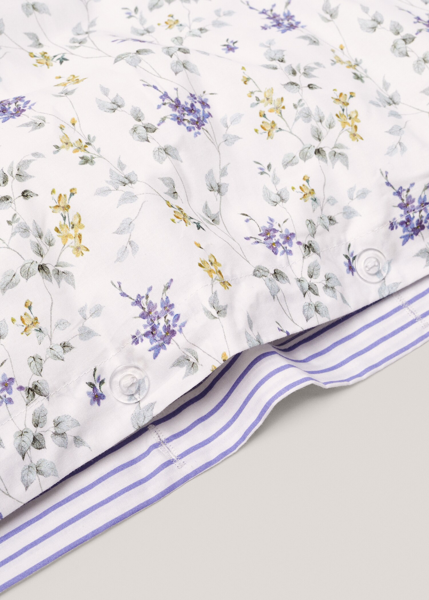 Floral and striped reversible duvet cover Single bed - Details of the article 1