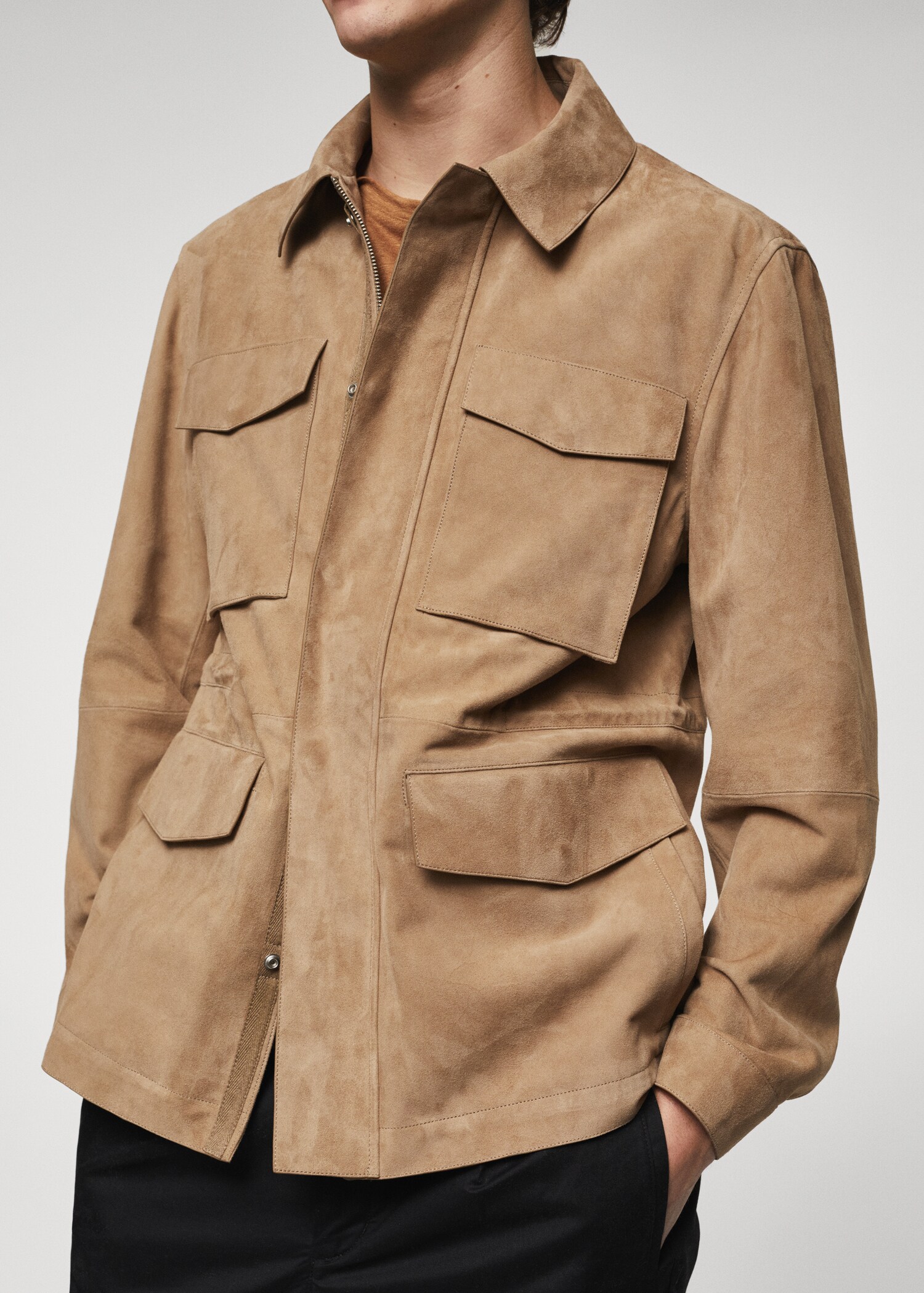 Flap-pocket suede jacket - Details of the article 2