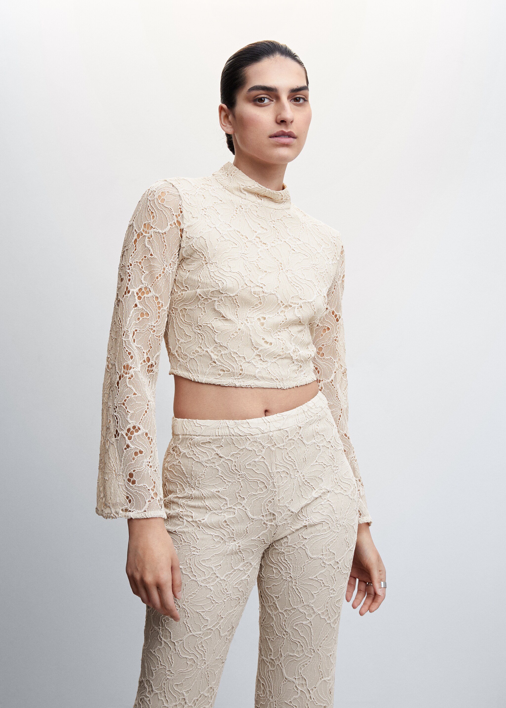 Lace flare trousers - Details of the article 1