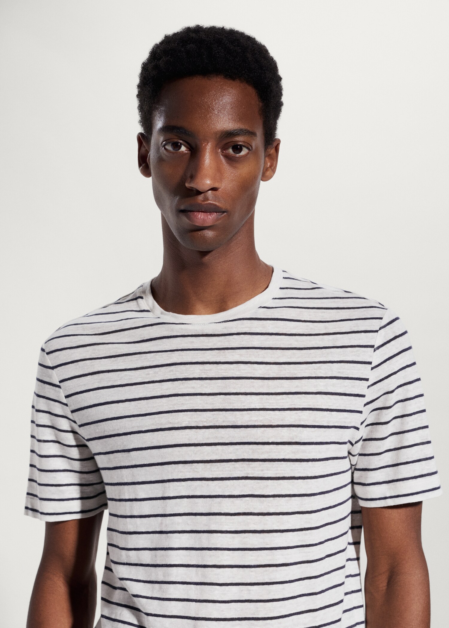 100% linen striped t-shirt - Details of the article 1