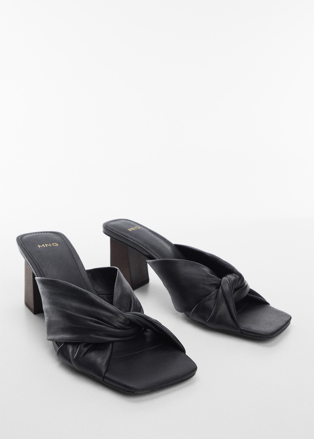 Sandales cuir croisées outlet