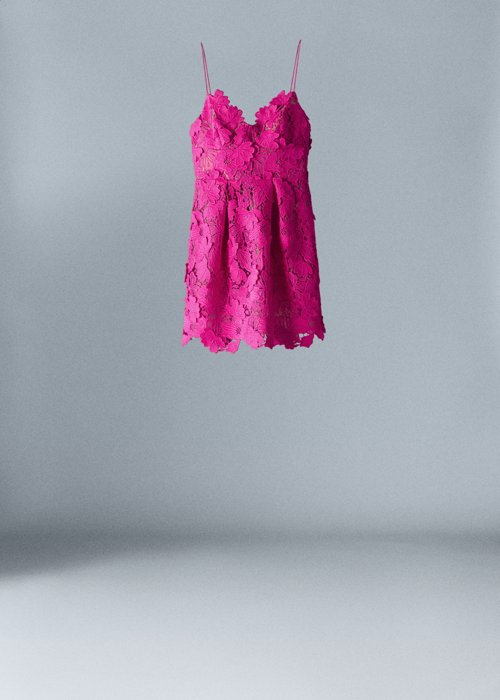 Vestito guipur spallini  - Articolo senza modello