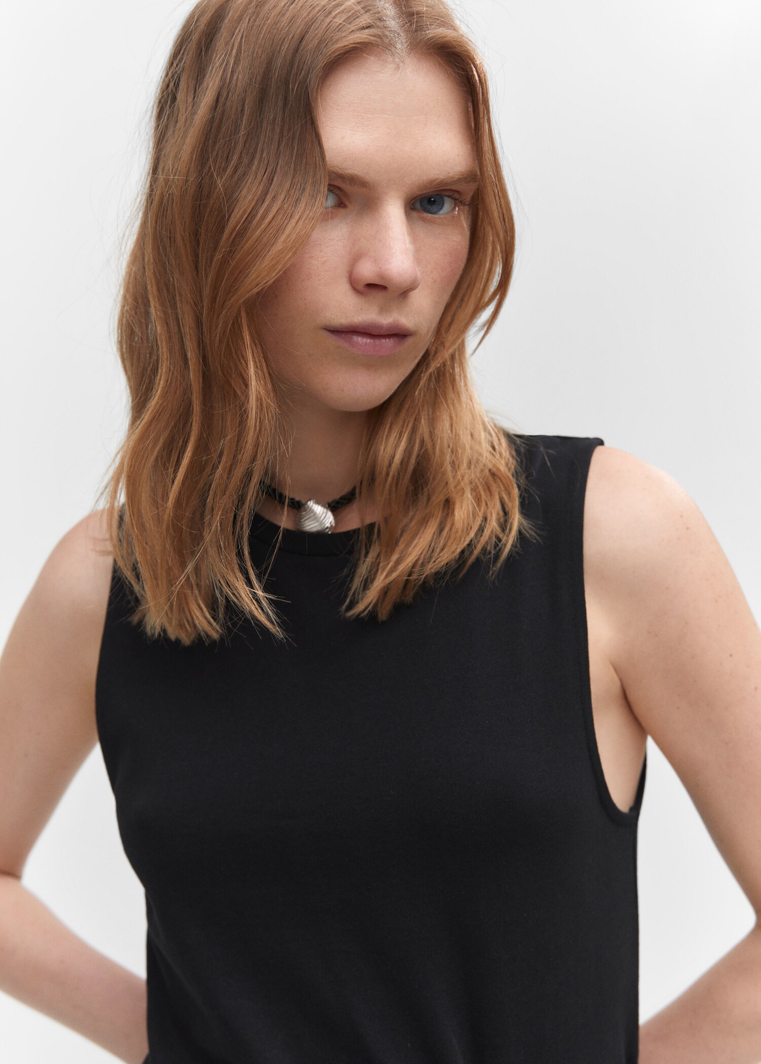Bow cut-out detail dress - Details of the article 1