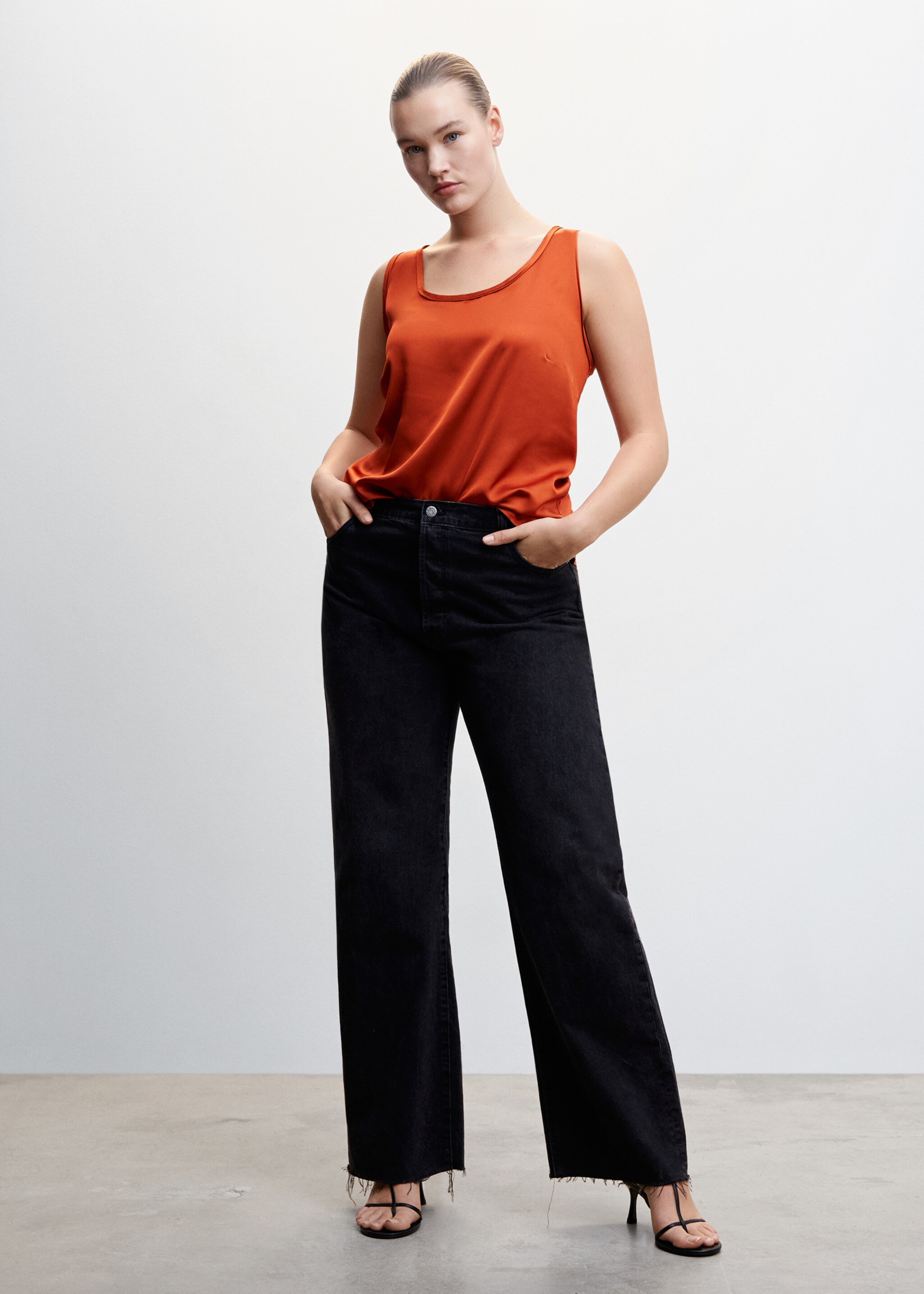 Essential strap top - Details of the article 3, Russet. Ref: 47057114-00.