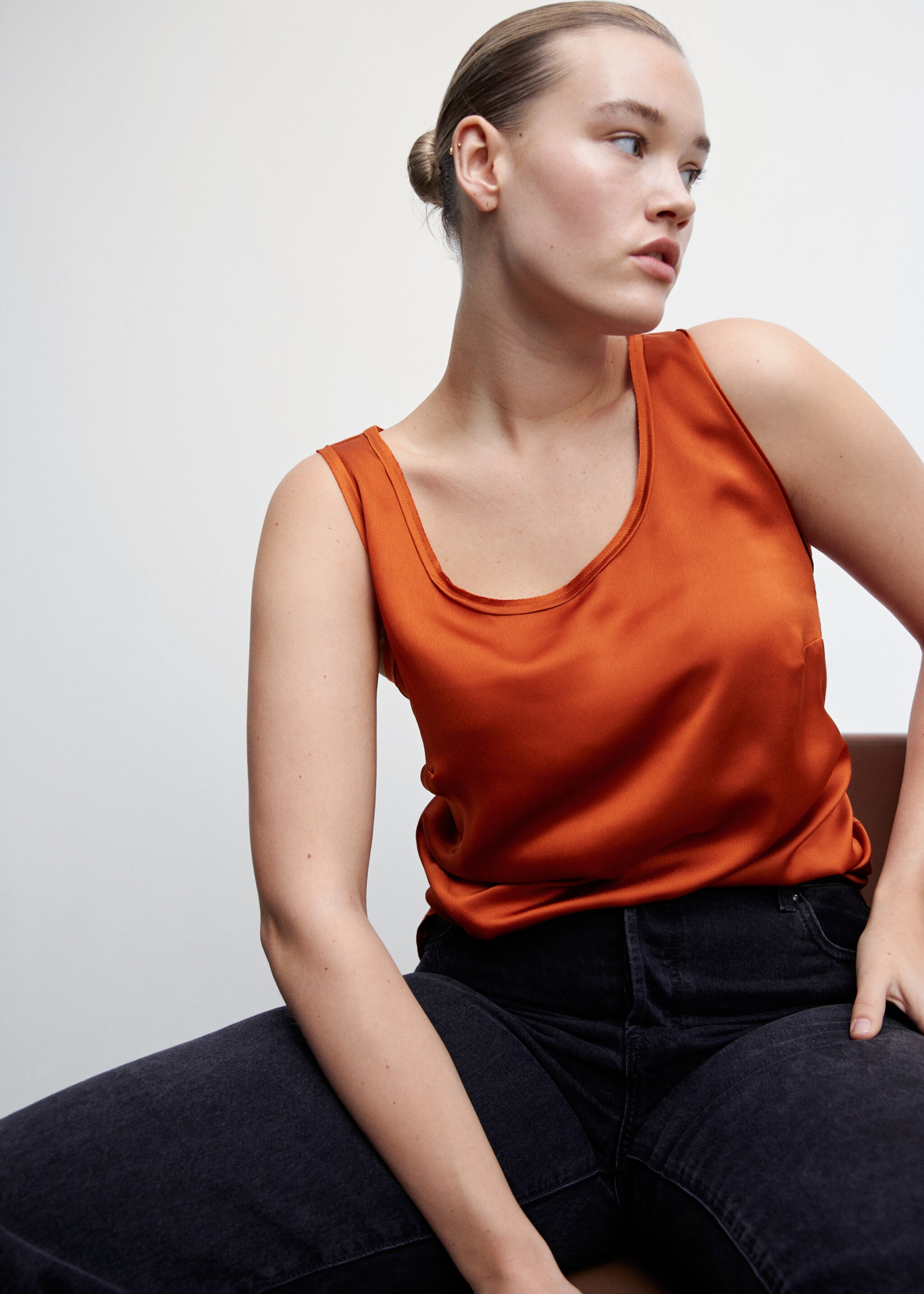 Essential strap top - Details of the article 4, Russet. Ref: 47057114-00.