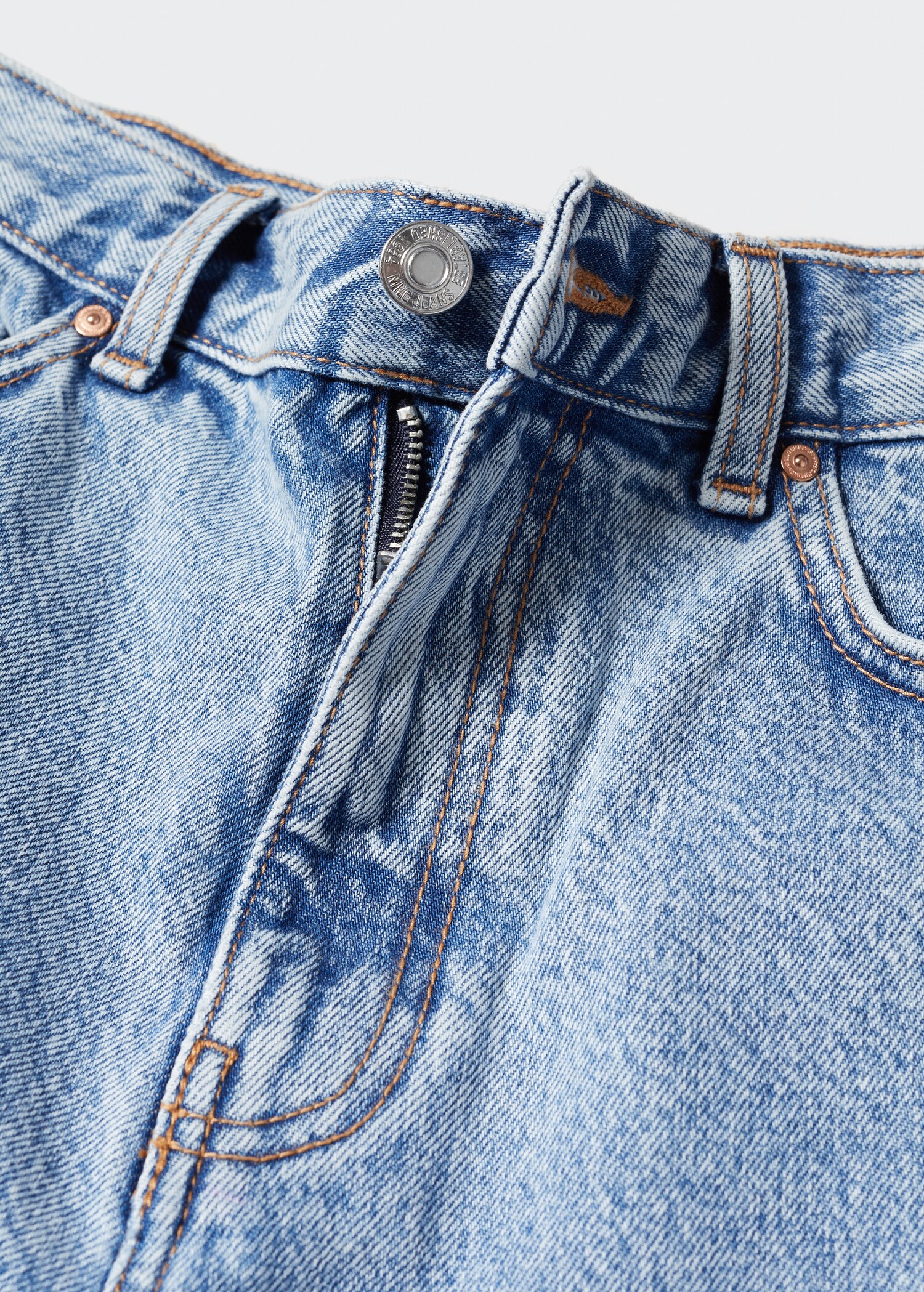 High-rise denim shorts - Details of the article 8