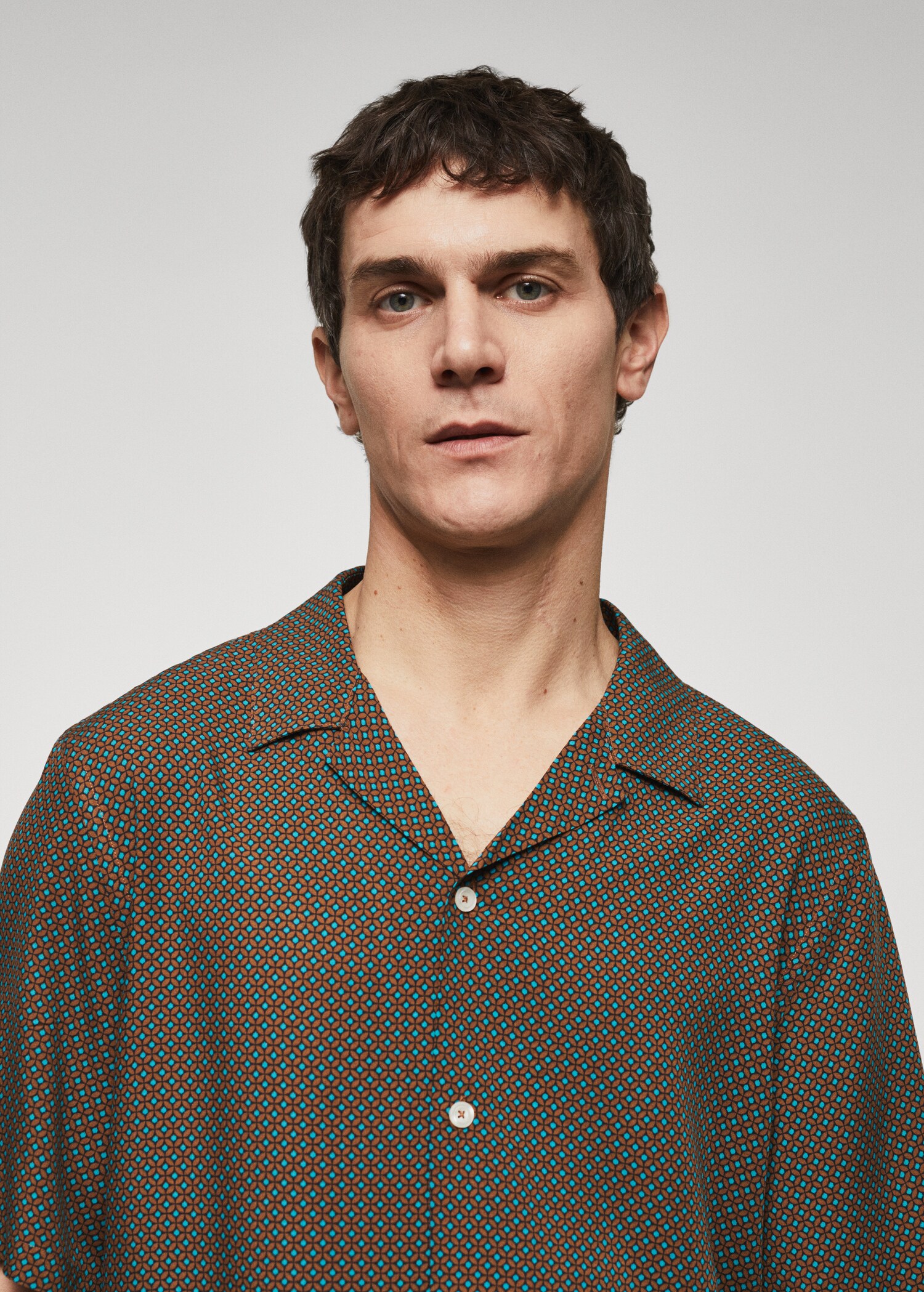 Printed short-sleeved shirt - Details of the article 1