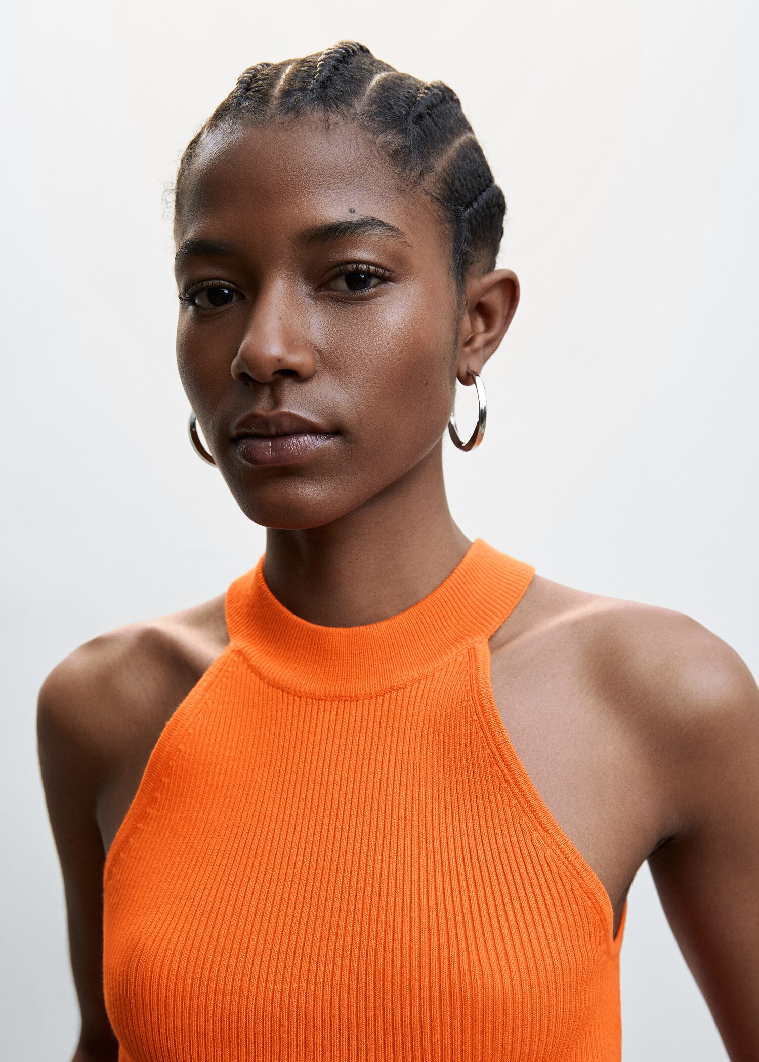 Neckholder-Stricktop - Damen | MANGO OUTLET Deutschland